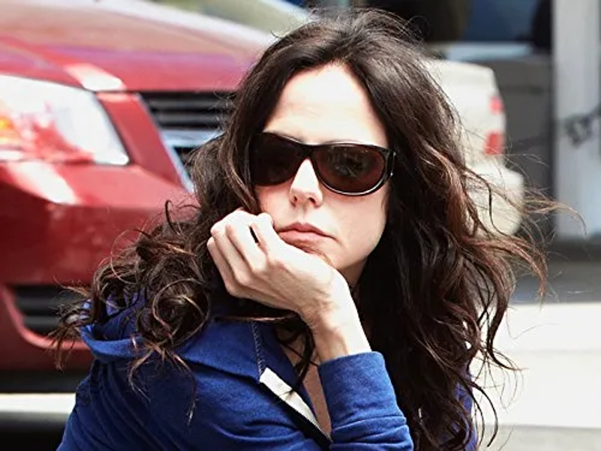 Mary-Louise Parker in Weeds (2005)