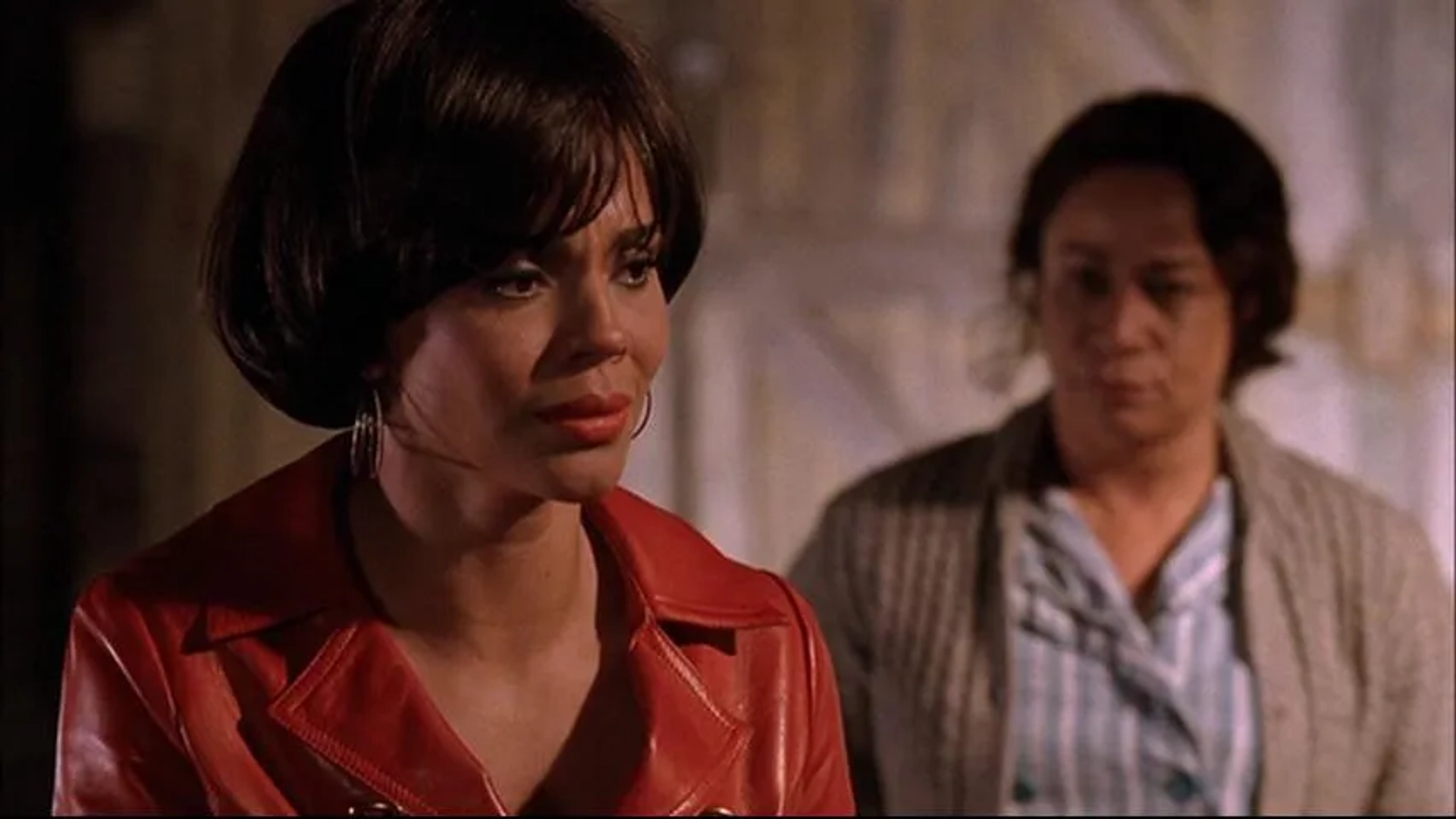 Carmen Ejogo and S. Epatha Merkerson in Lackawanna Blues (2005)