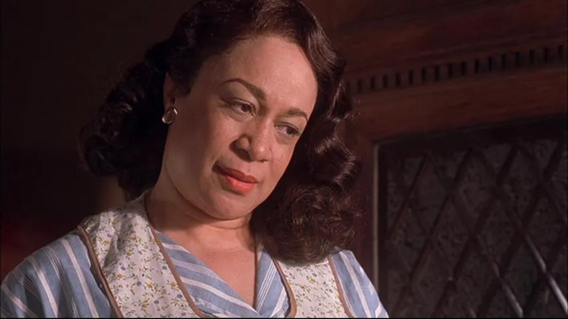 S. Epatha Merkerson in Lackawanna Blues (2005)