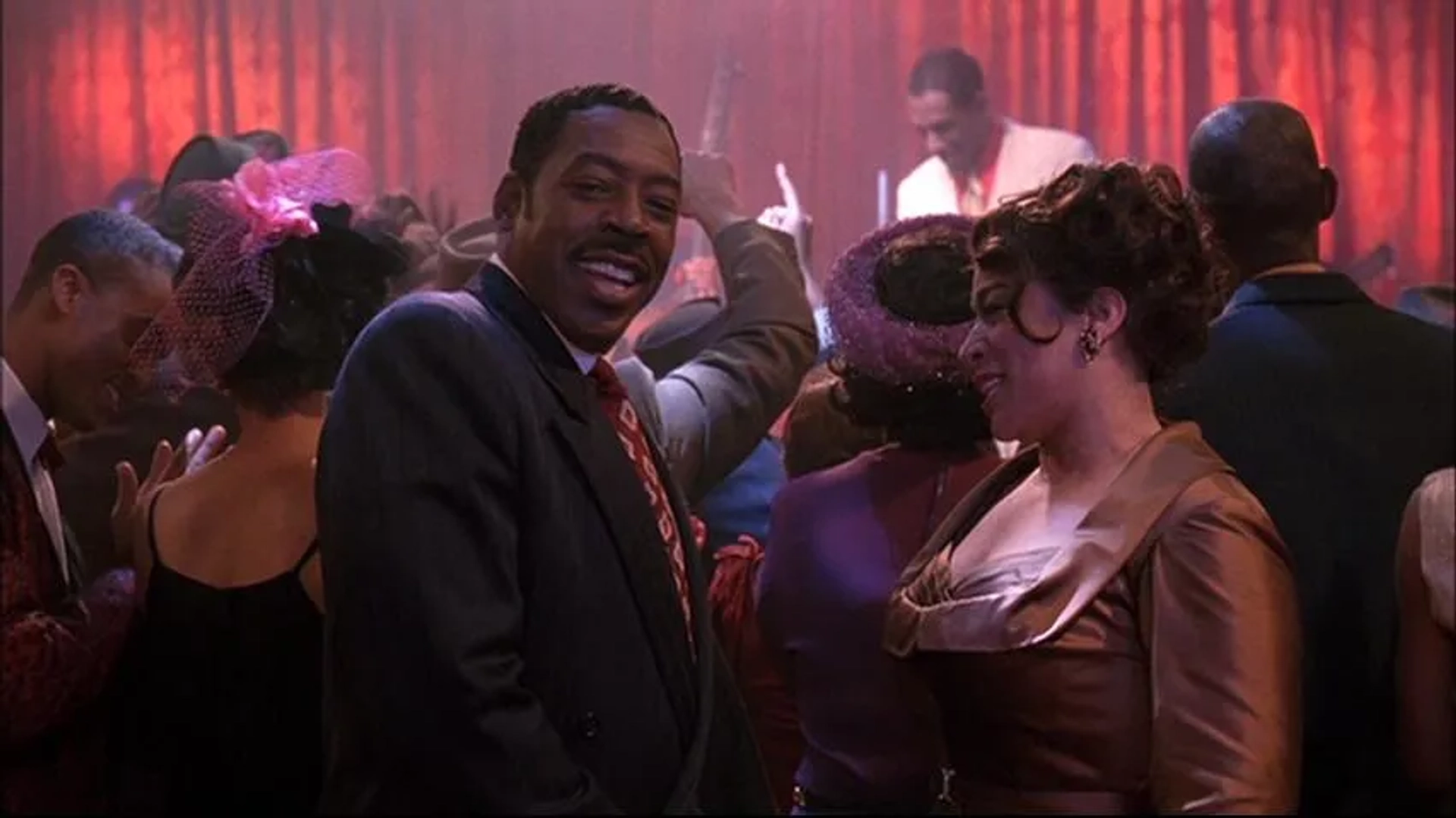 Ernie Hudson and S. Epatha Merkerson in Lackawanna Blues (2005)