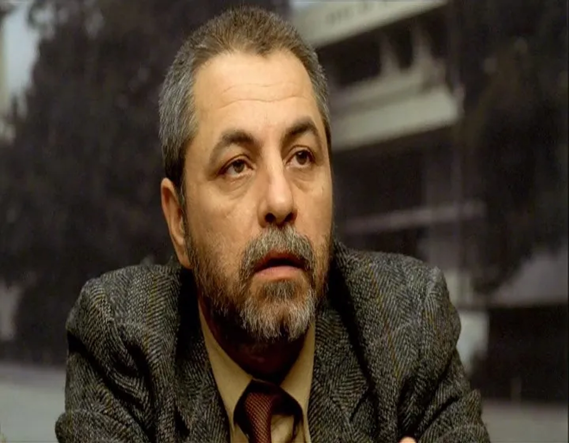 12:08 East of Bucharest (2006)