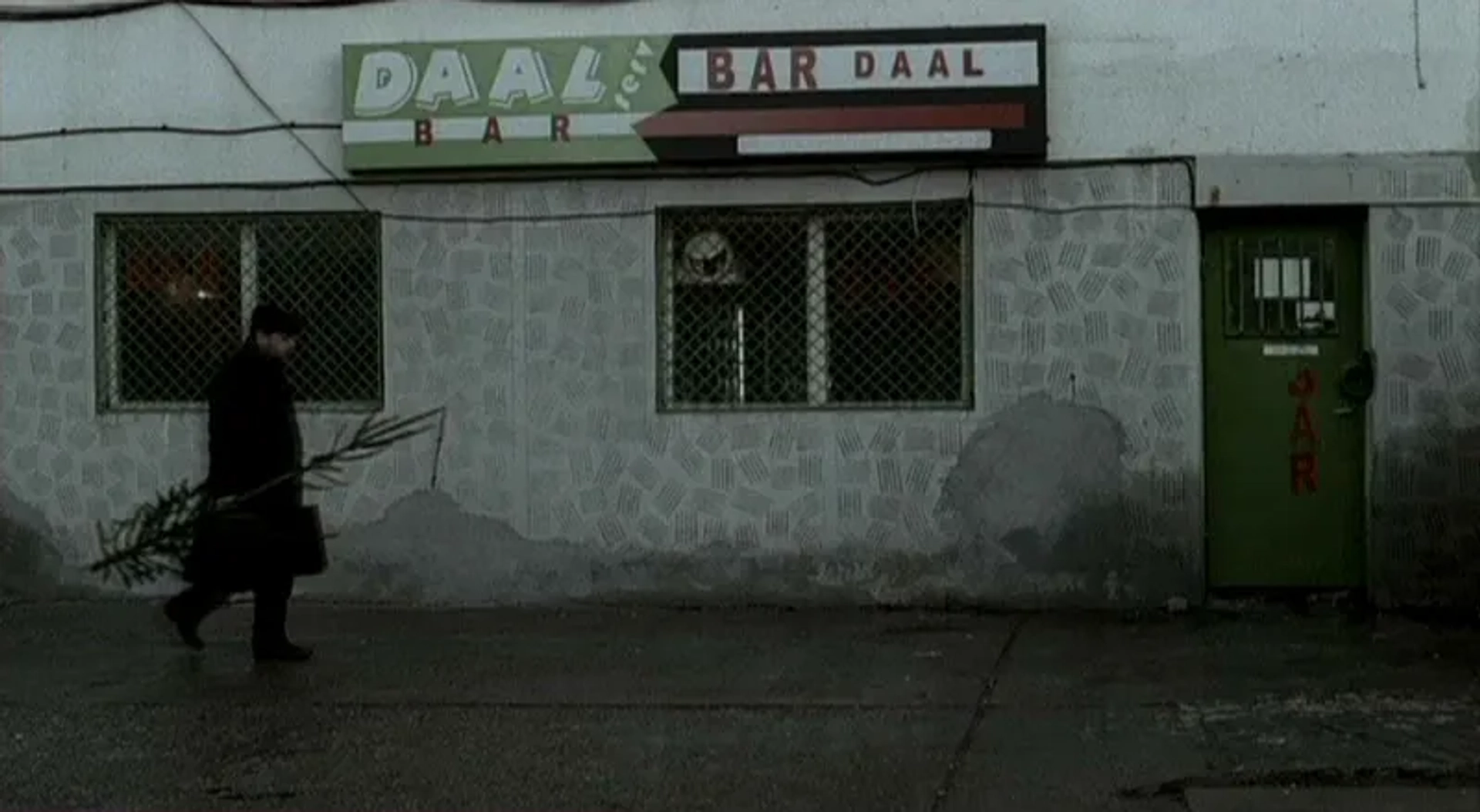 12:08 East of Bucharest (2006)