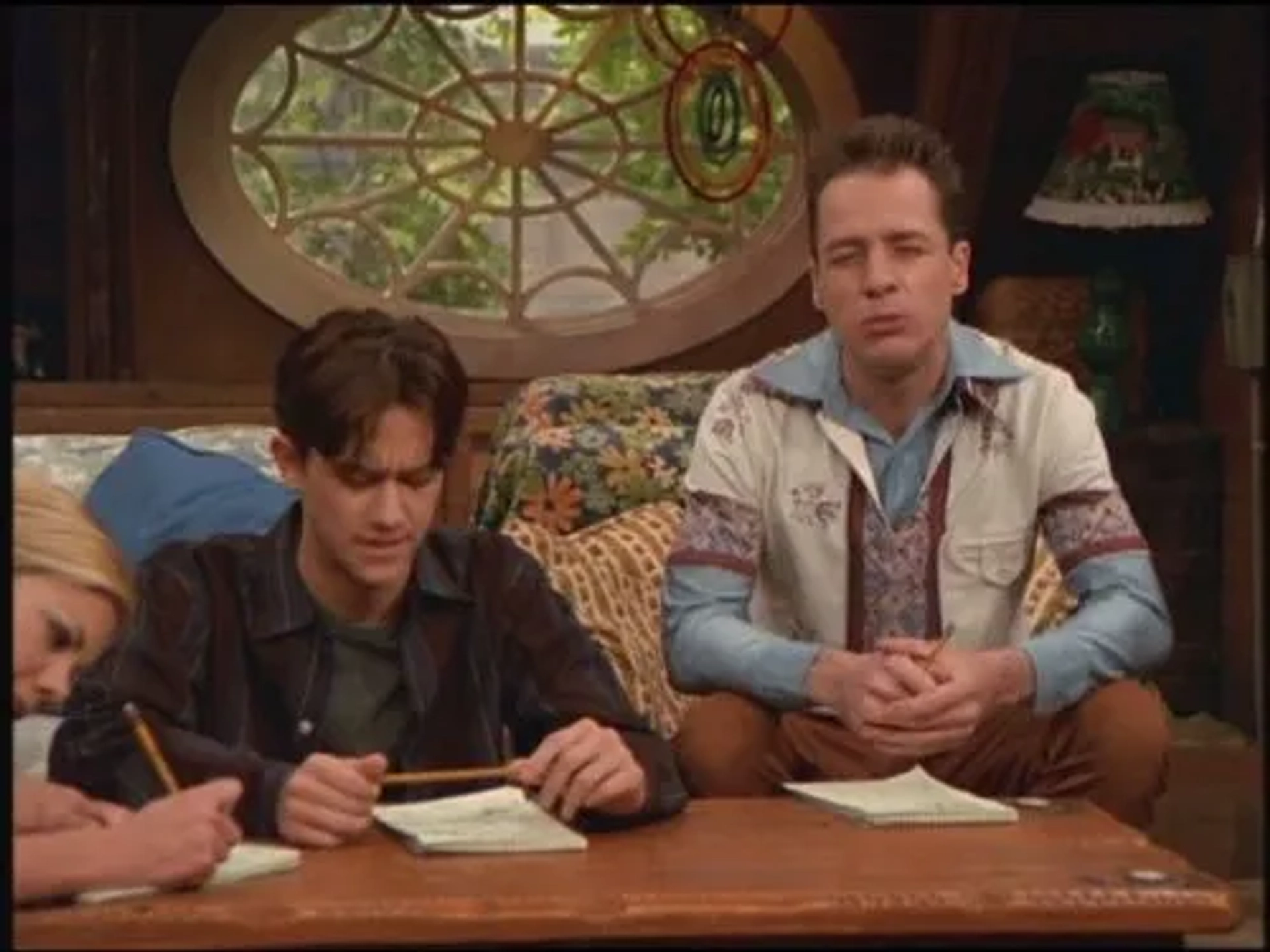 Kristen Johnston, Joseph Gordon-Levitt, and French Stewart in 3rd Rock from the Sun (1996)