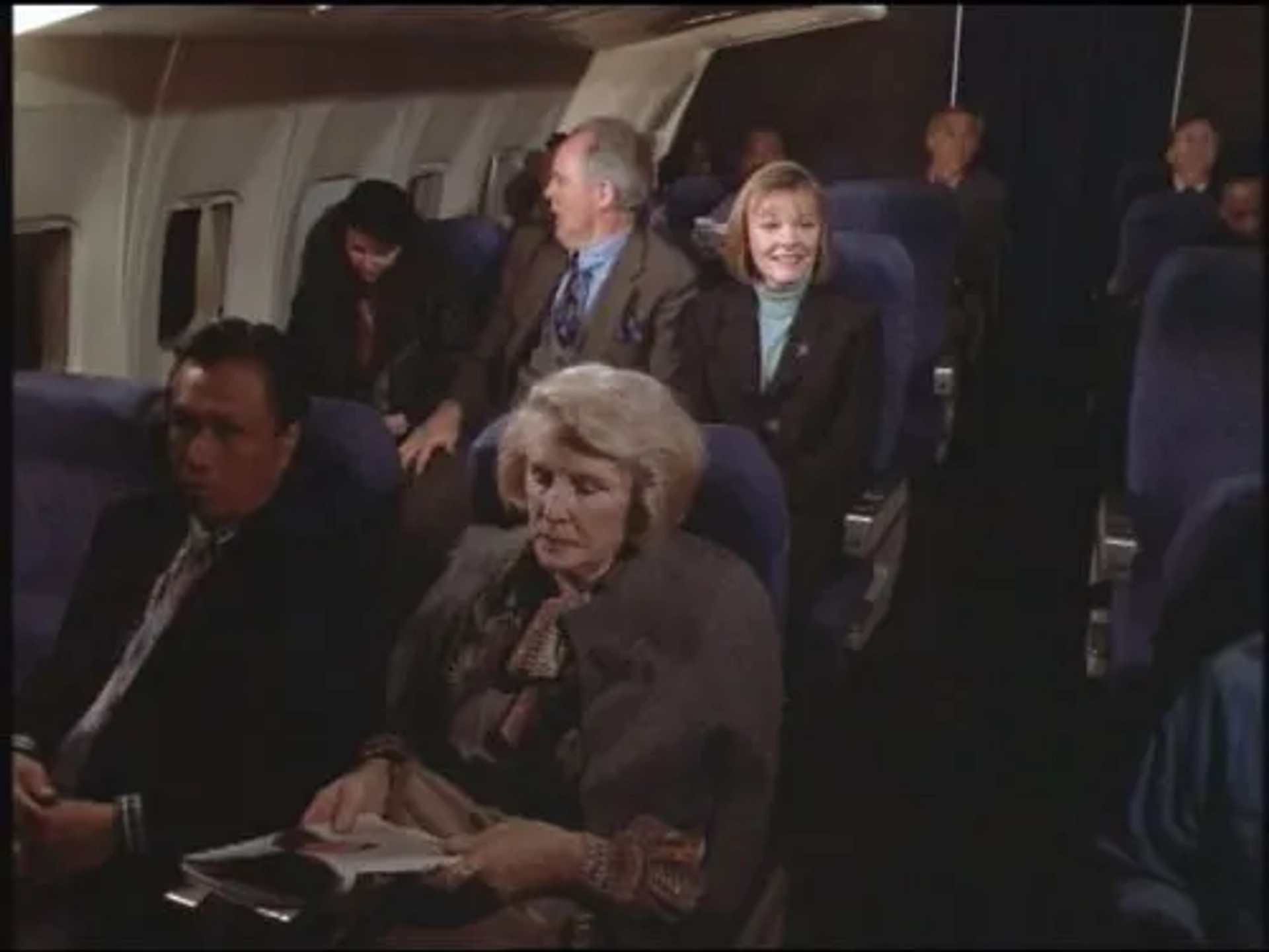 John Lithgow and Jane Curtin in 3rd Rock from the Sun (1996)