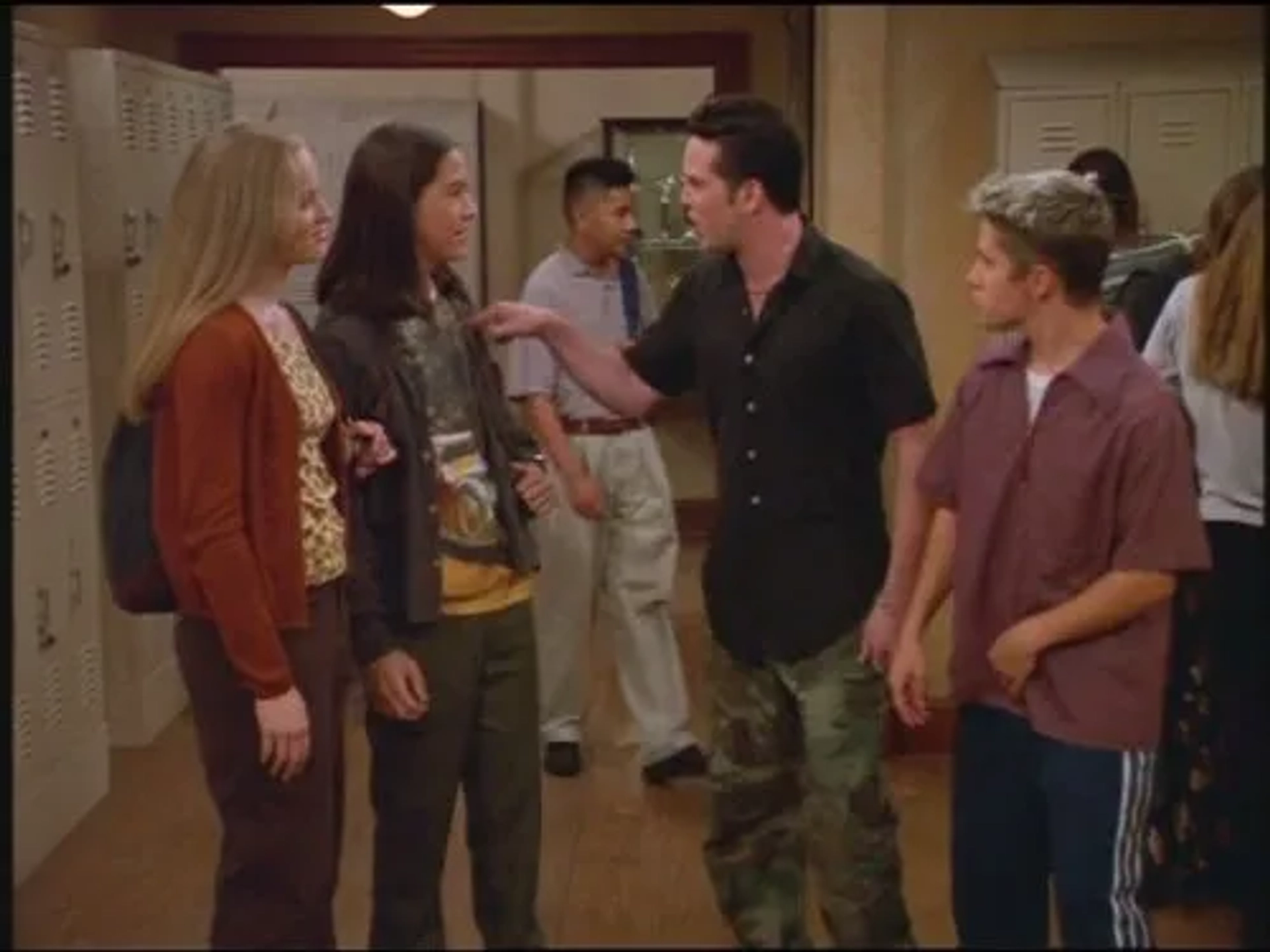 Shay Astar and Joseph Gordon-Levitt in 3rd Rock from the Sun (1996)