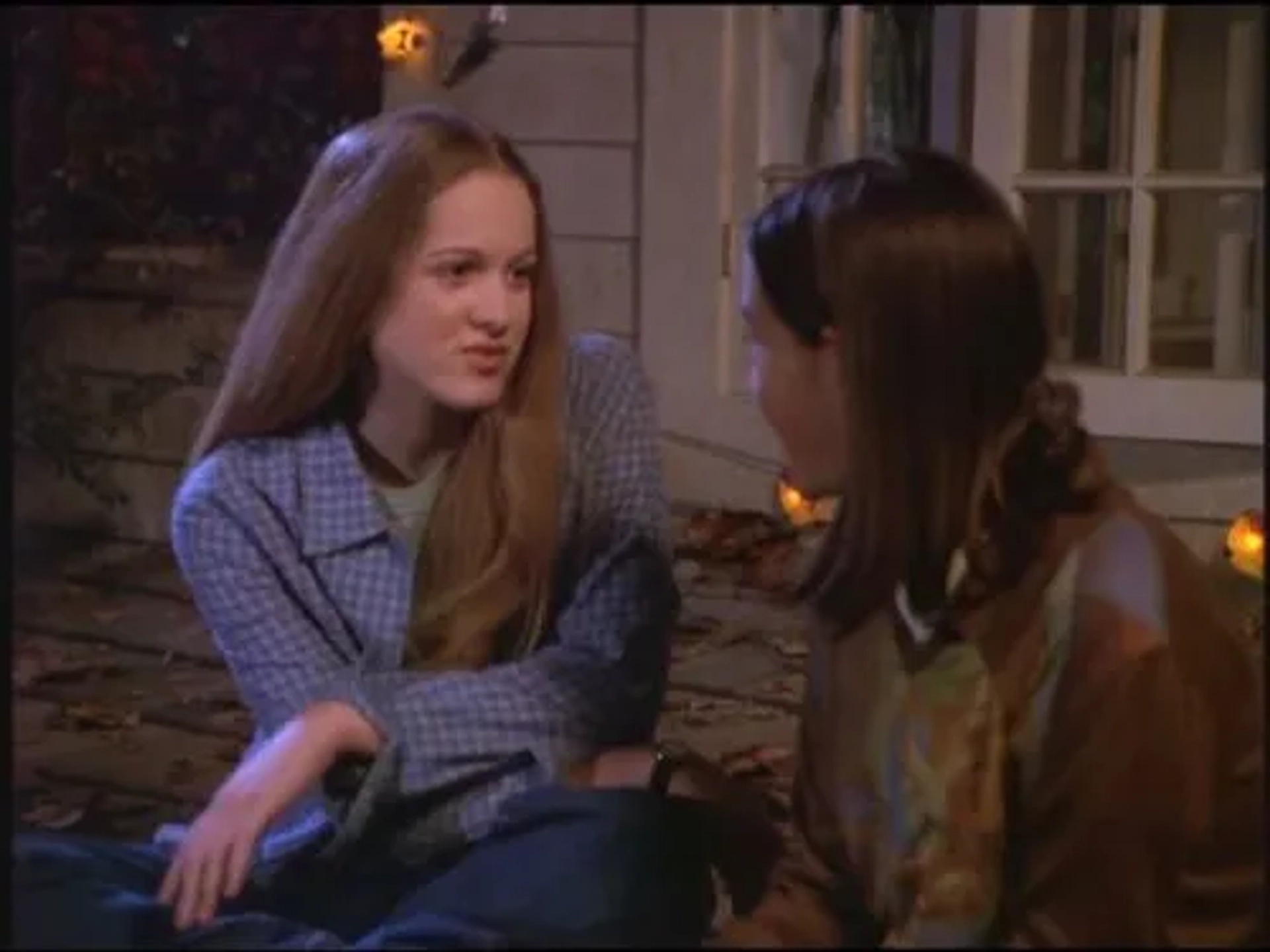 Shay Astar and Joseph Gordon-Levitt in 3rd Rock from the Sun (1996)