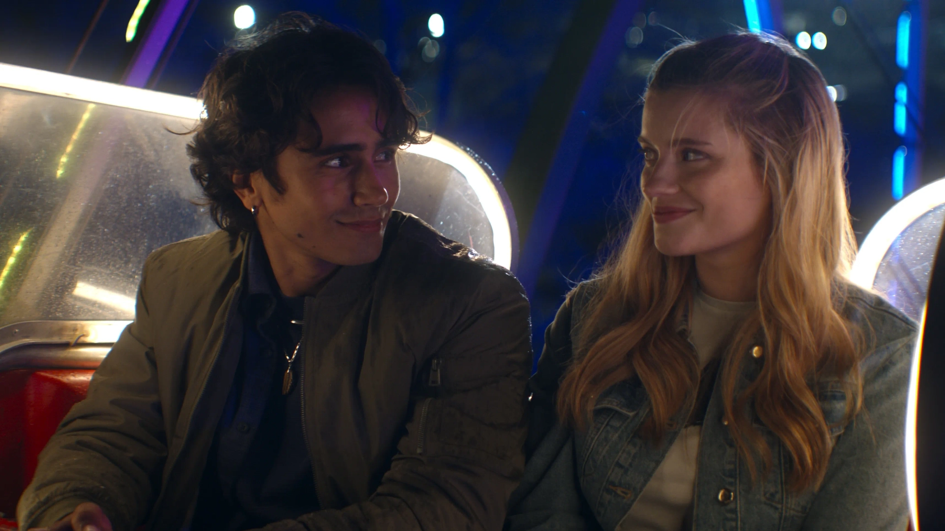 Mia Healey and Michael Cimino in Motorheads (2025)