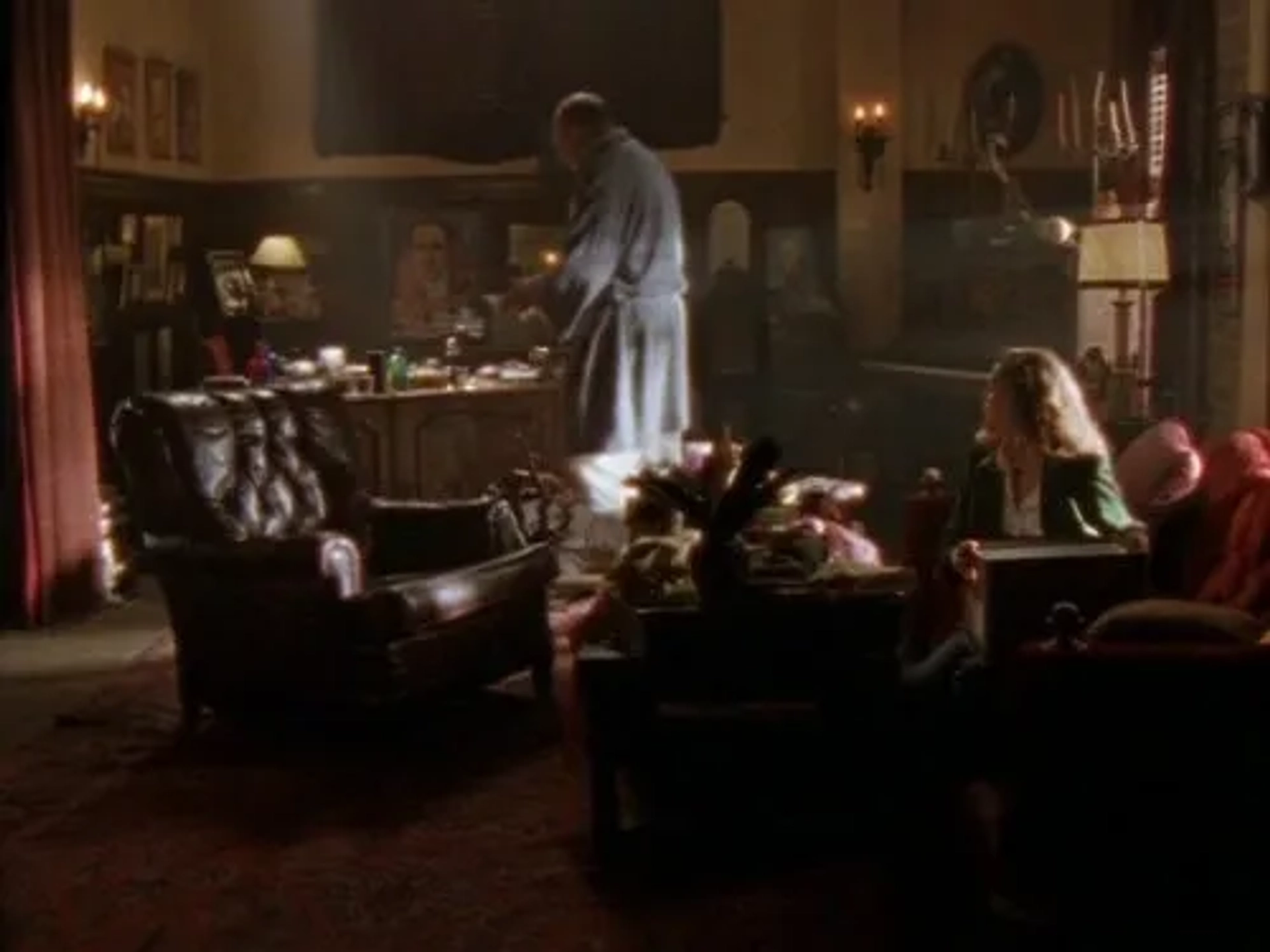 Keri Russell and Kurt Fuller in Felicity (1998)