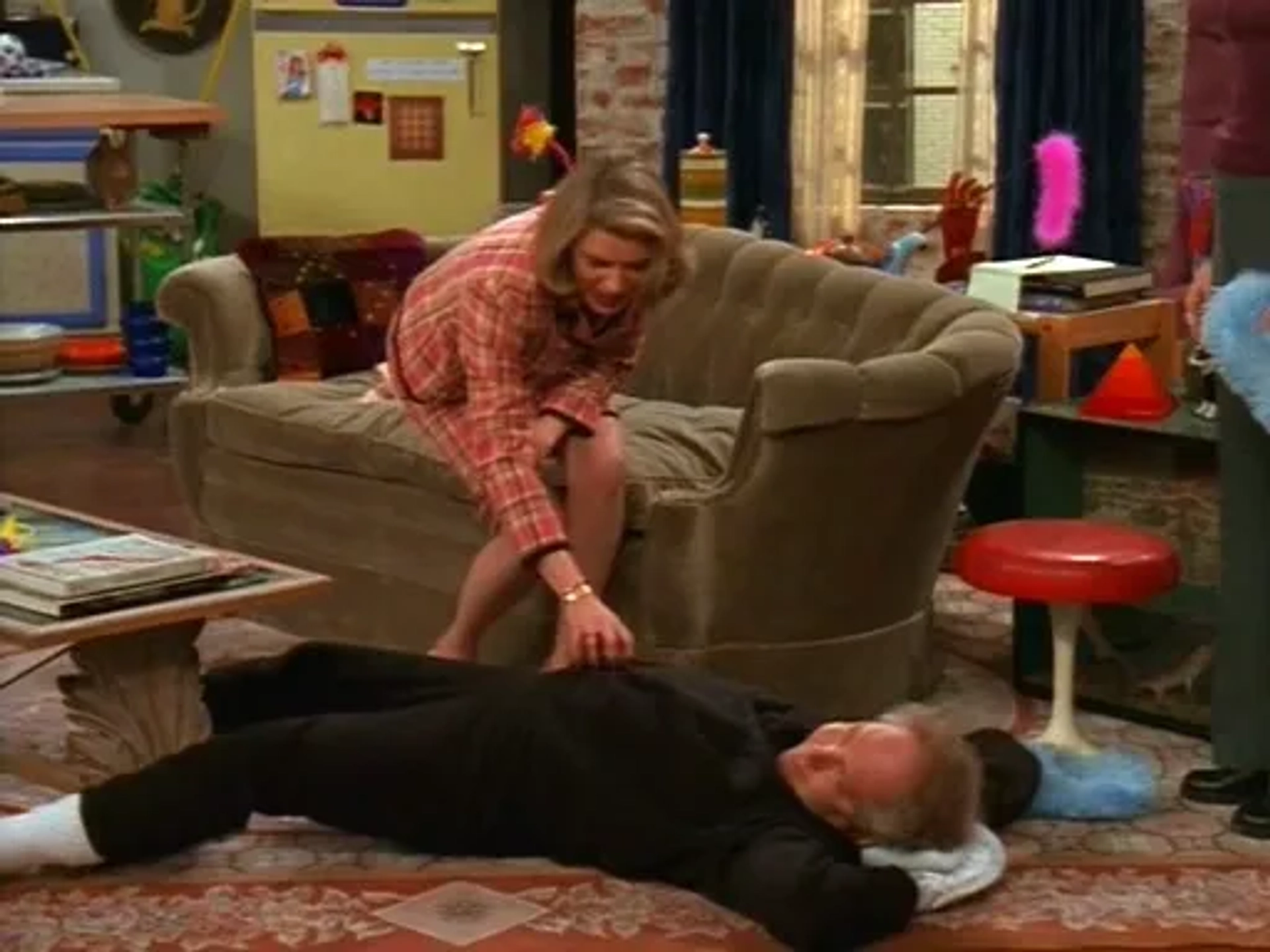 Susan Sullivan and Teller in Dharma & Greg (1997)