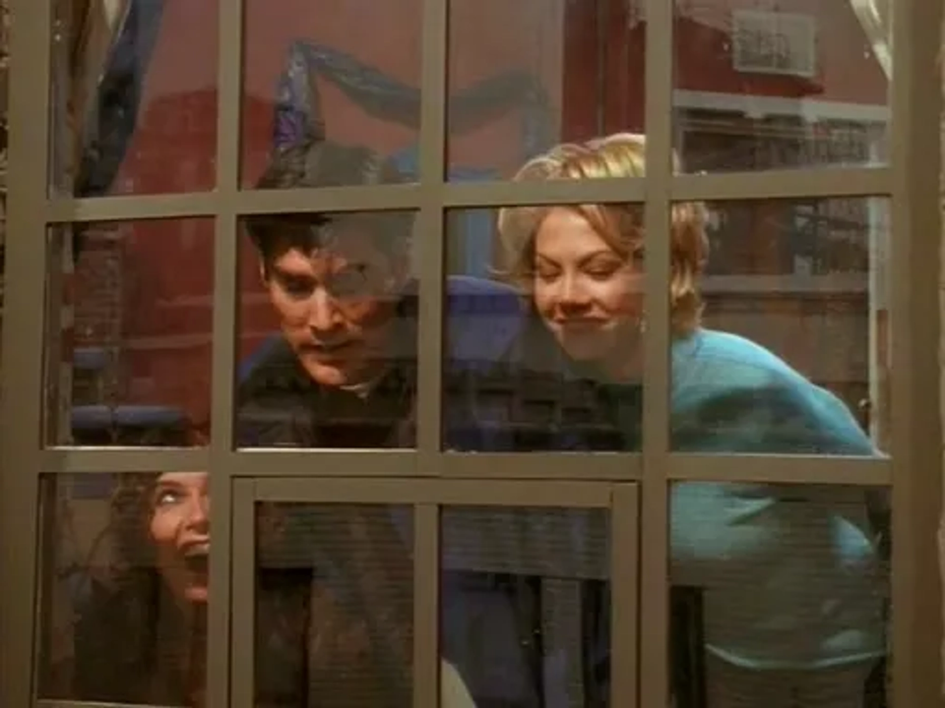 Jenna Elfman, Thomas Gibson, and Shae D'lyn in Dharma & Greg (1997)