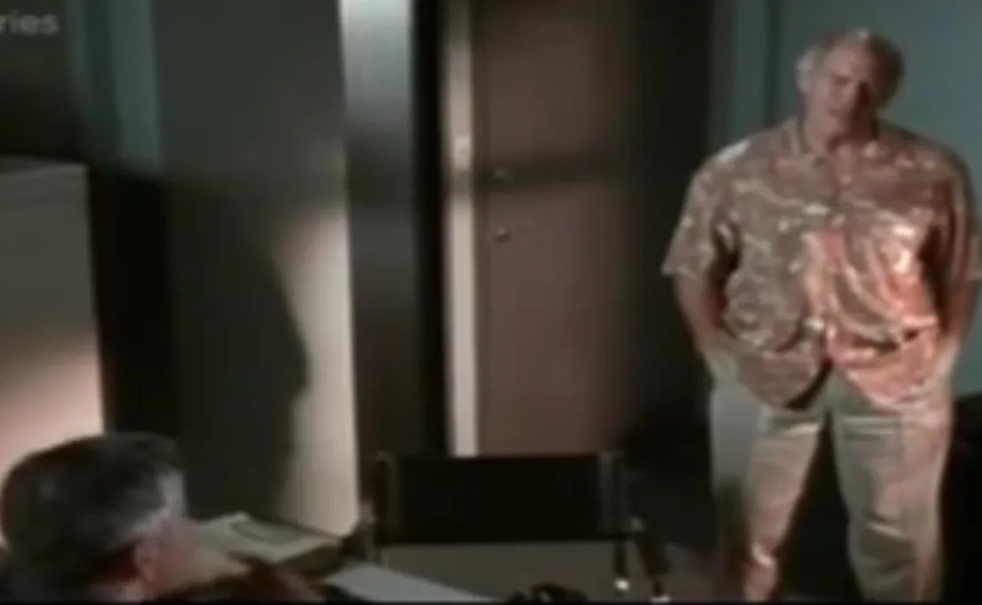 Adam Arkin and Max Gail in Chicago Hope (1994)