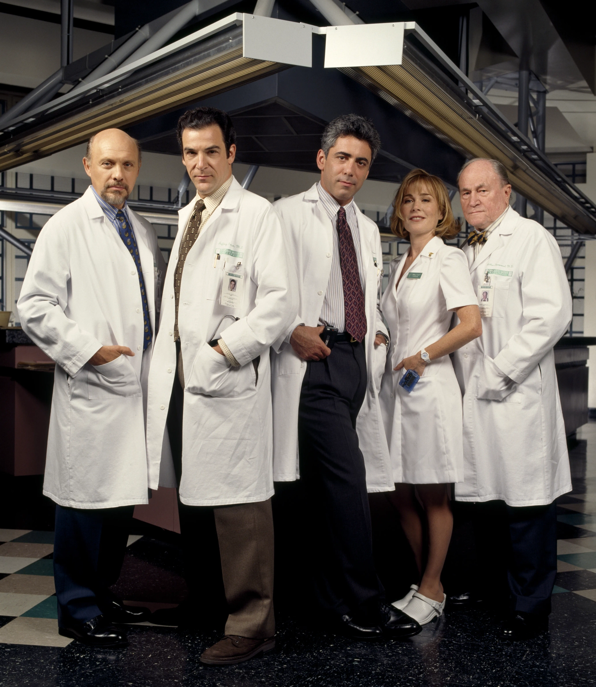 Hector Elizondo, Mandy Patinkin, Adam Arkin, Roxanne Hart, and E.G. Marshall in Chicago Hope (1994)