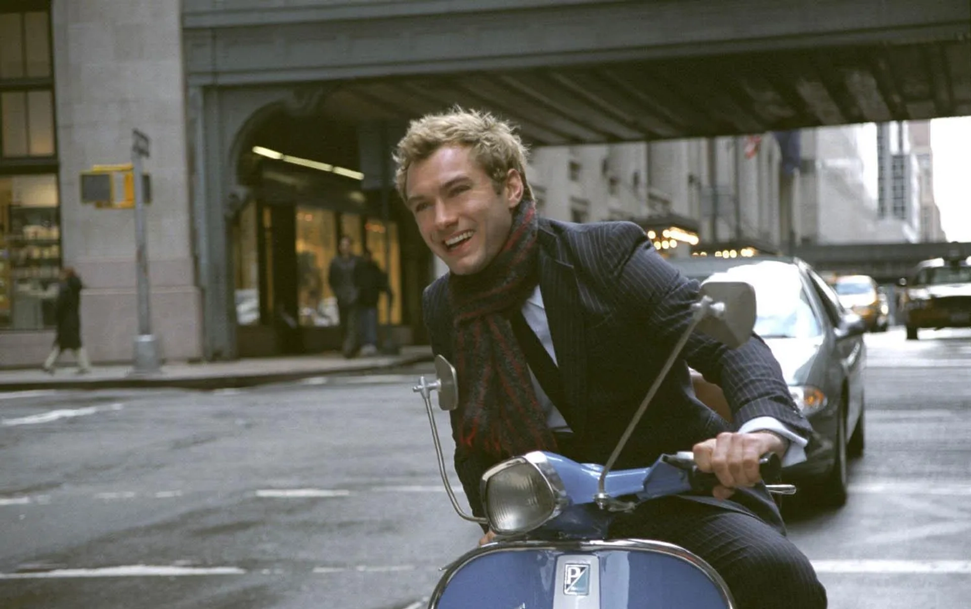 Jude Law in Alfie (2004)