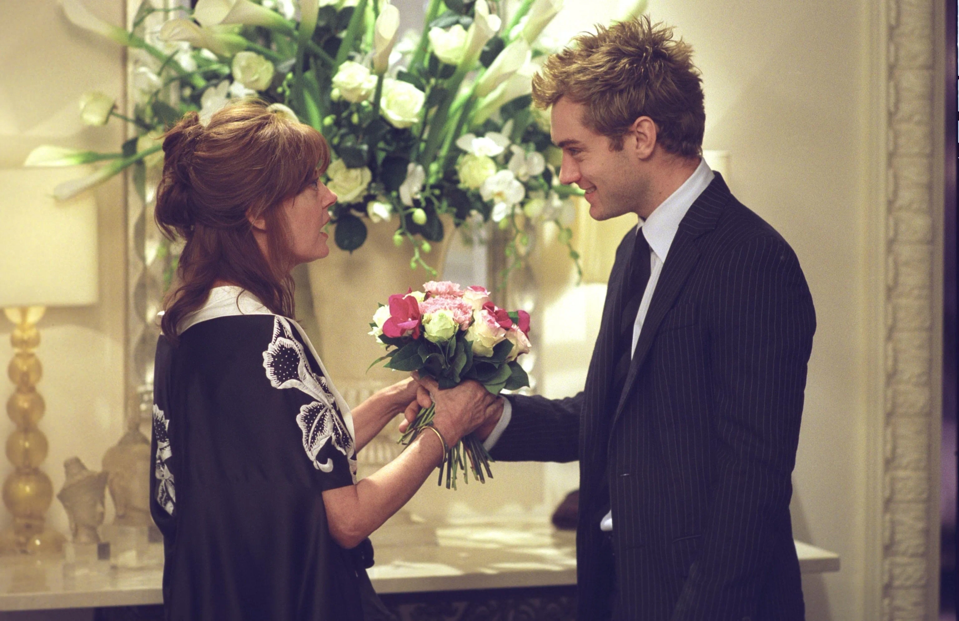 Jude Law and Susan Sarandon in Alfie (2004)