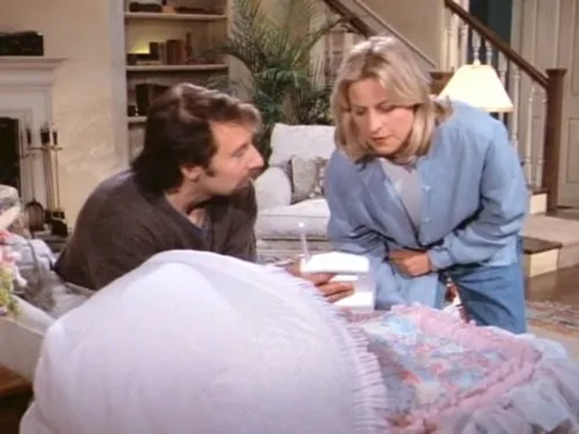 Ellen DeGeneres and Arye Gross in Ellen (1994)