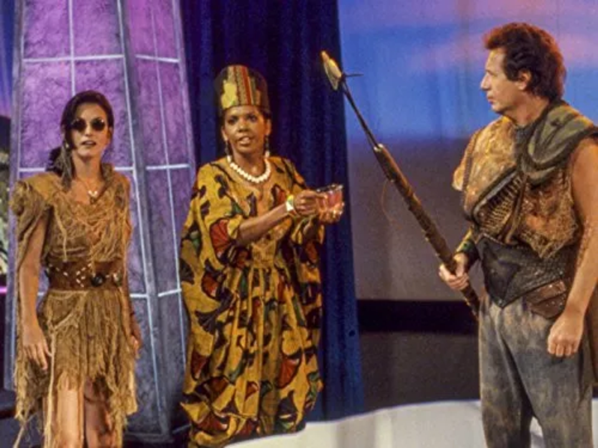 Courteney Cox, Penny Johnson Jerald, and Garry Shandling in The Larry Sanders Show (1992)