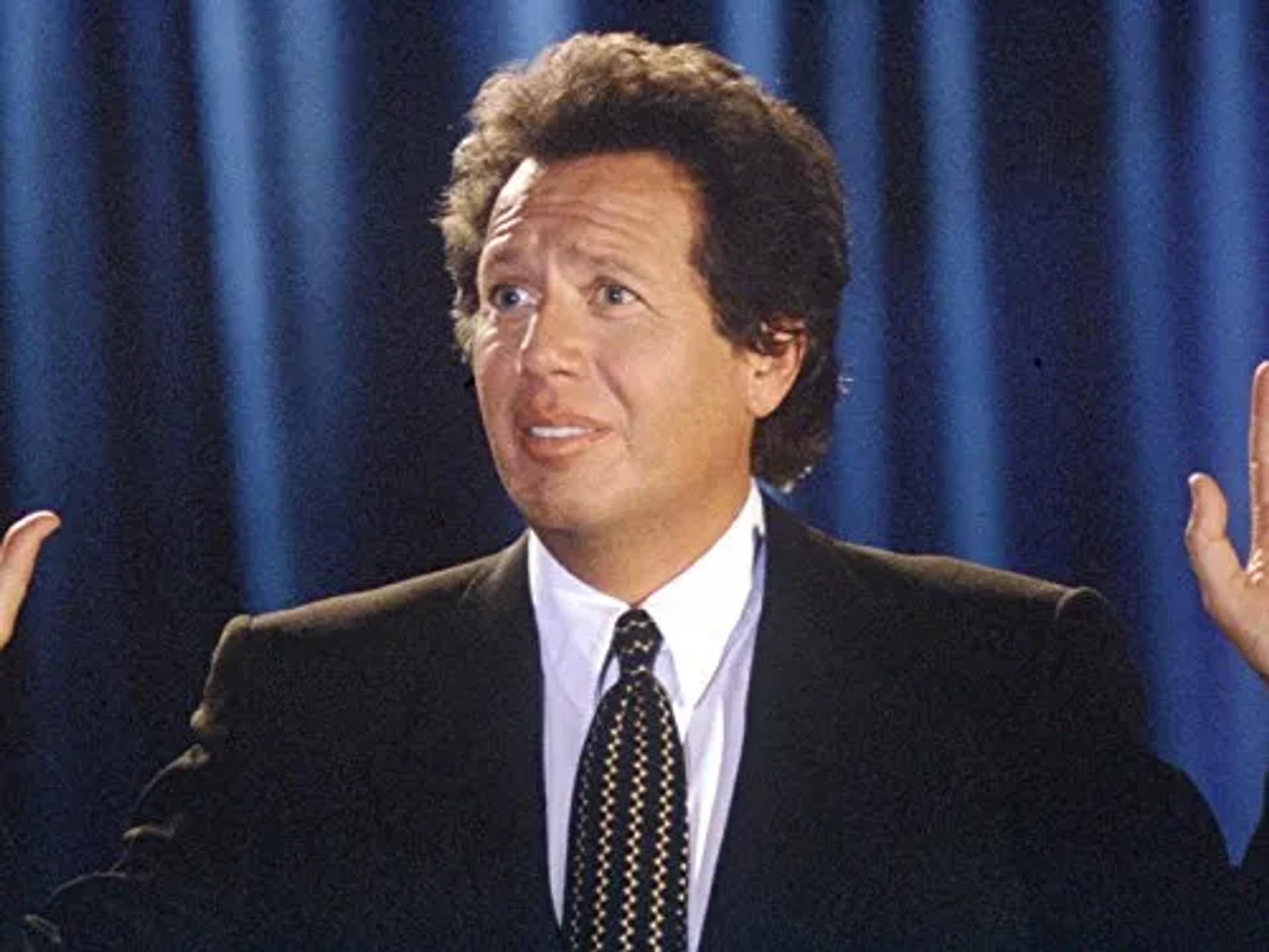 Garry Shandling in The Larry Sanders Show (1992)