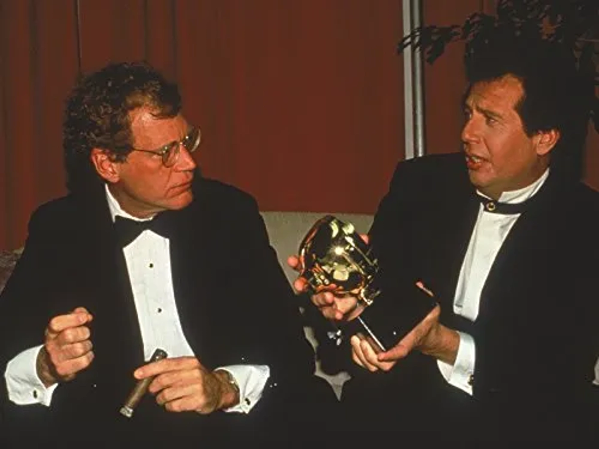 David Letterman and Garry Shandling in The Larry Sanders Show (1992)