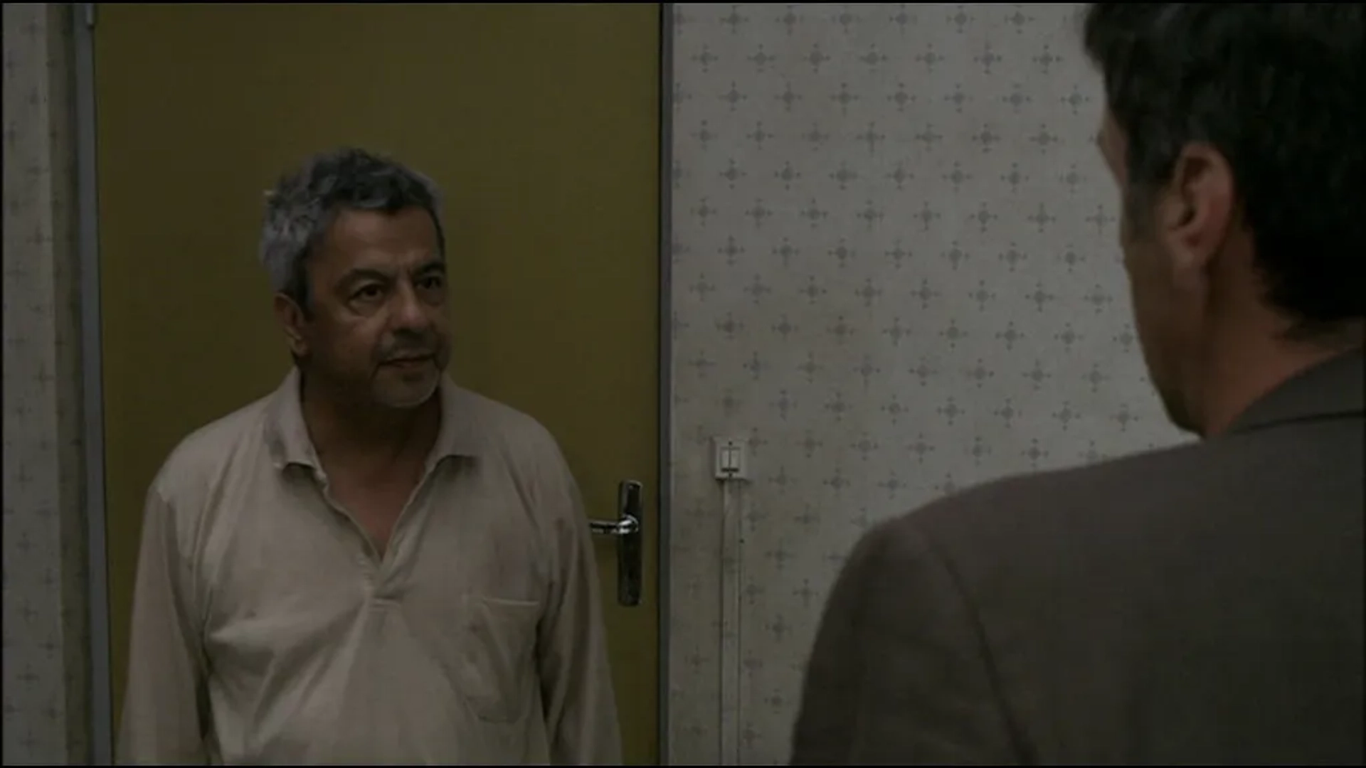Daniel Auteuil and Maurice Bénichou in Caché (2005)