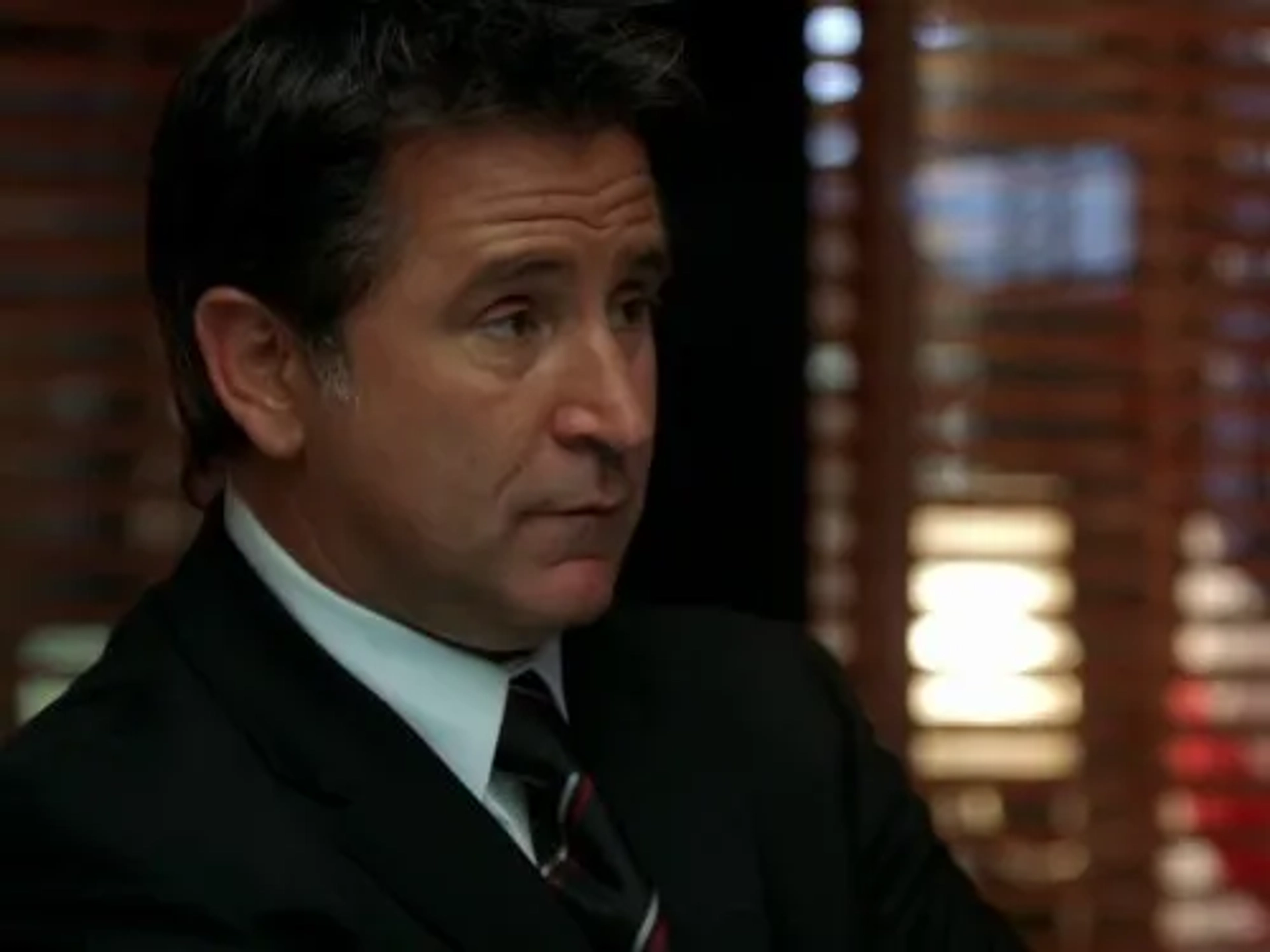 Anthony LaPaglia in Without a Trace (2002)