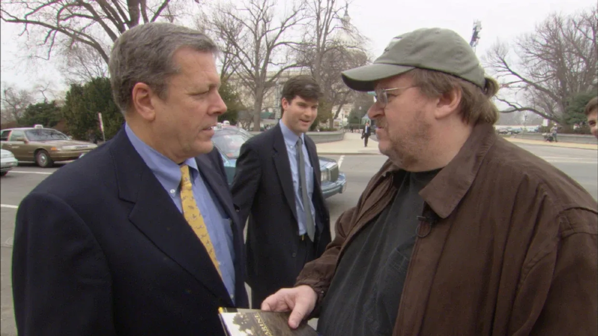 مستند فارنهایت ۹/۱۱ (Fahrenheit 9/11 2004)