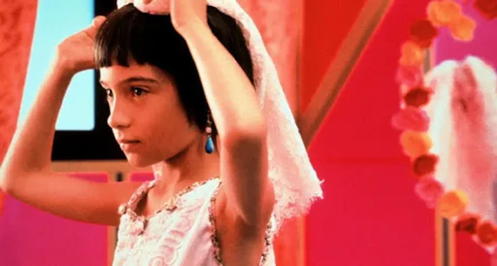 فیلم زندگی من به رنگ صورتی (Ma vie en rose 1997)
