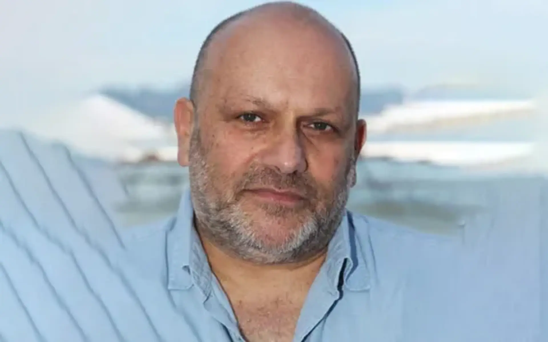 لئون ادری