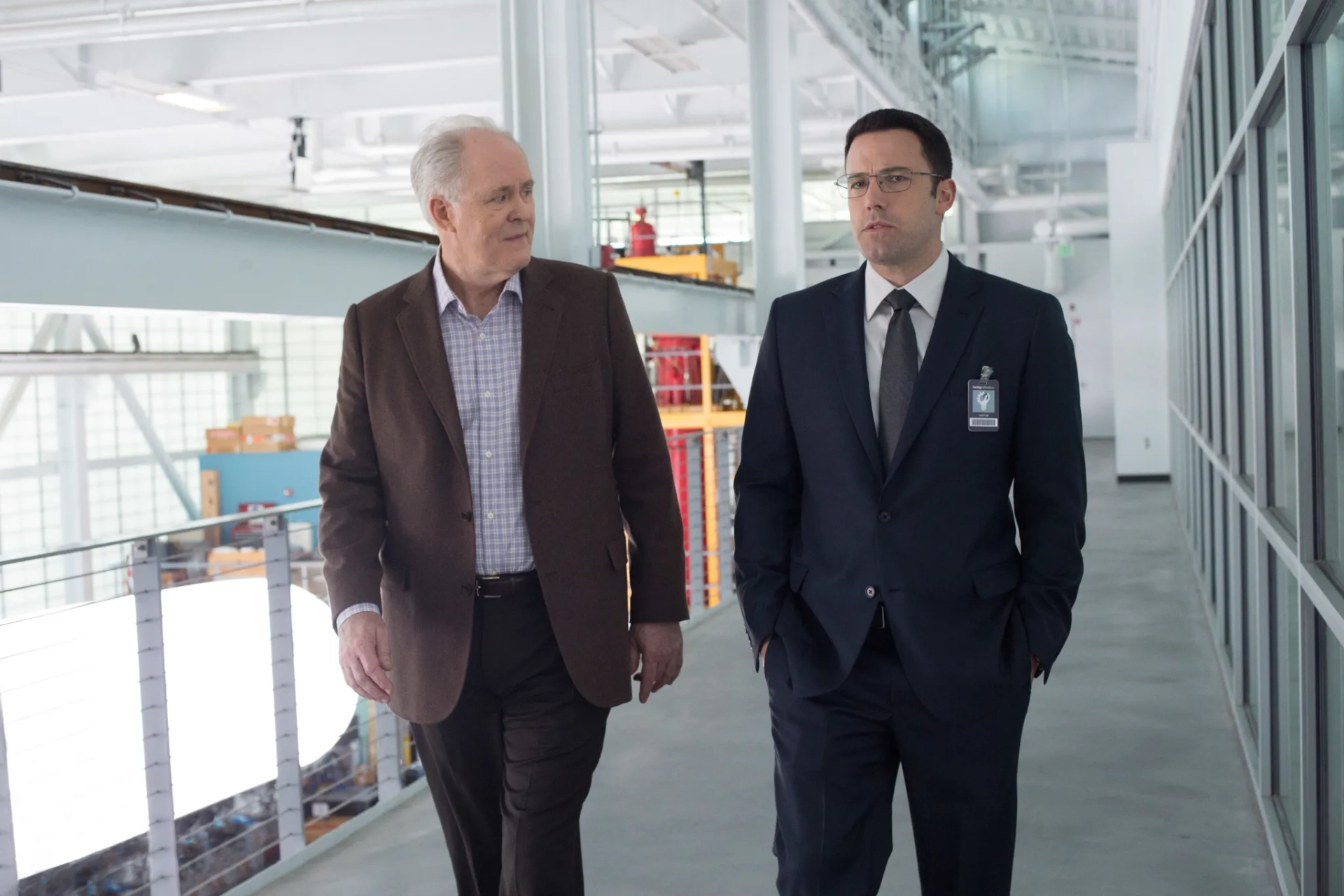 Ben Affleck and John Lithgow in The Accountant (2016)