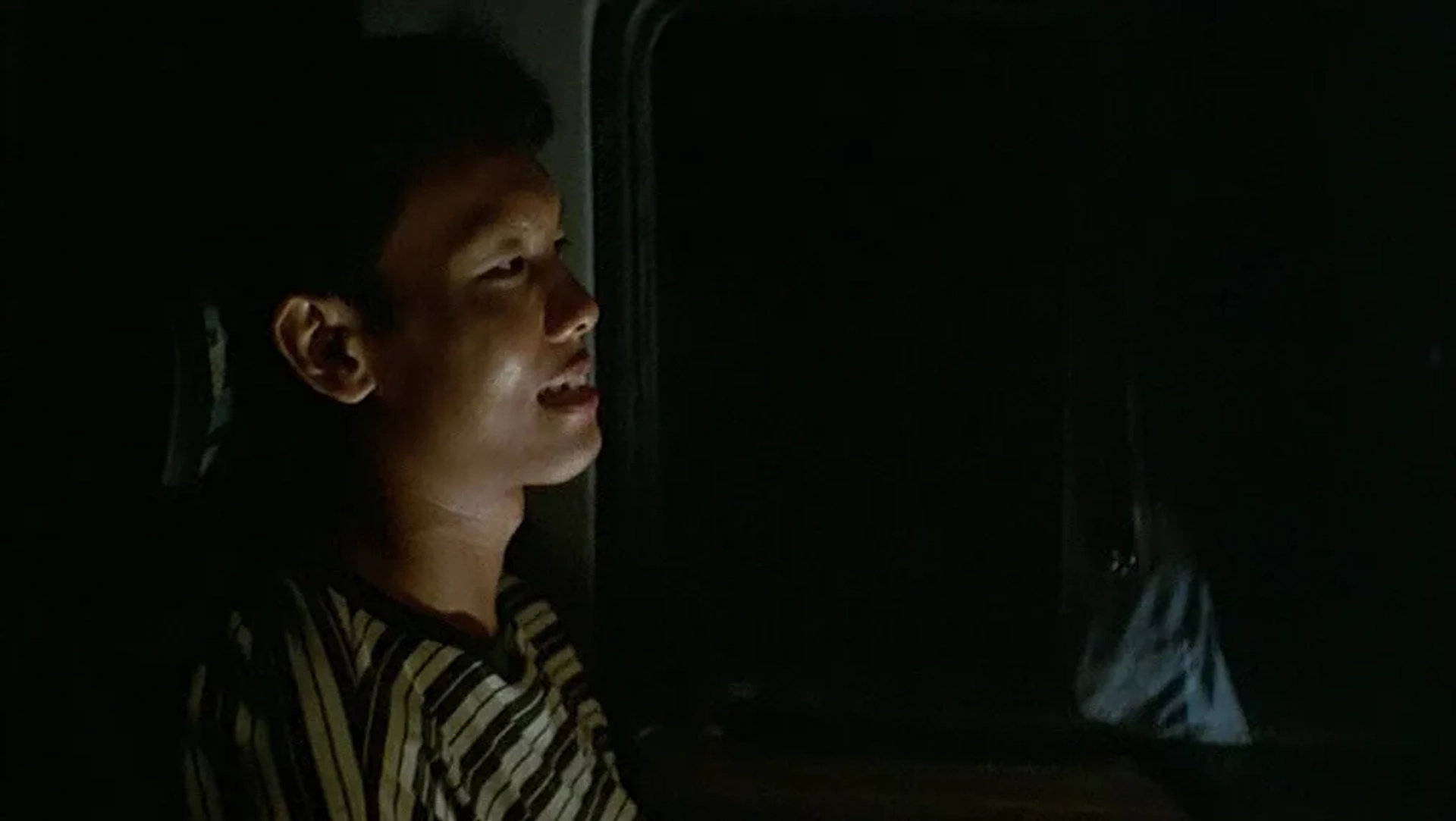 Sakda Kaewbuadee in Tropical Malady (2004)