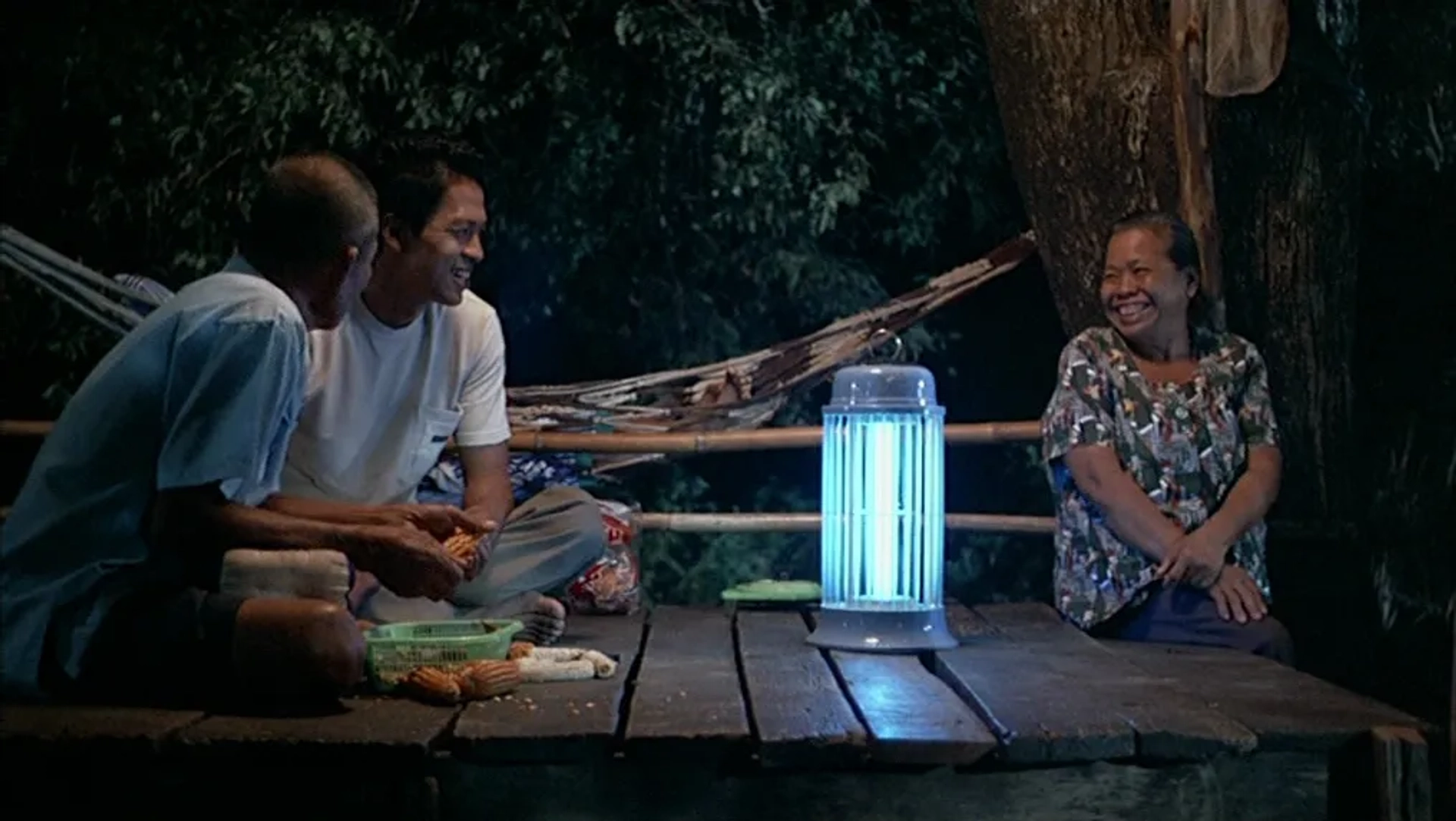 Banlop Lomnoi in Tropical Malady (2004)