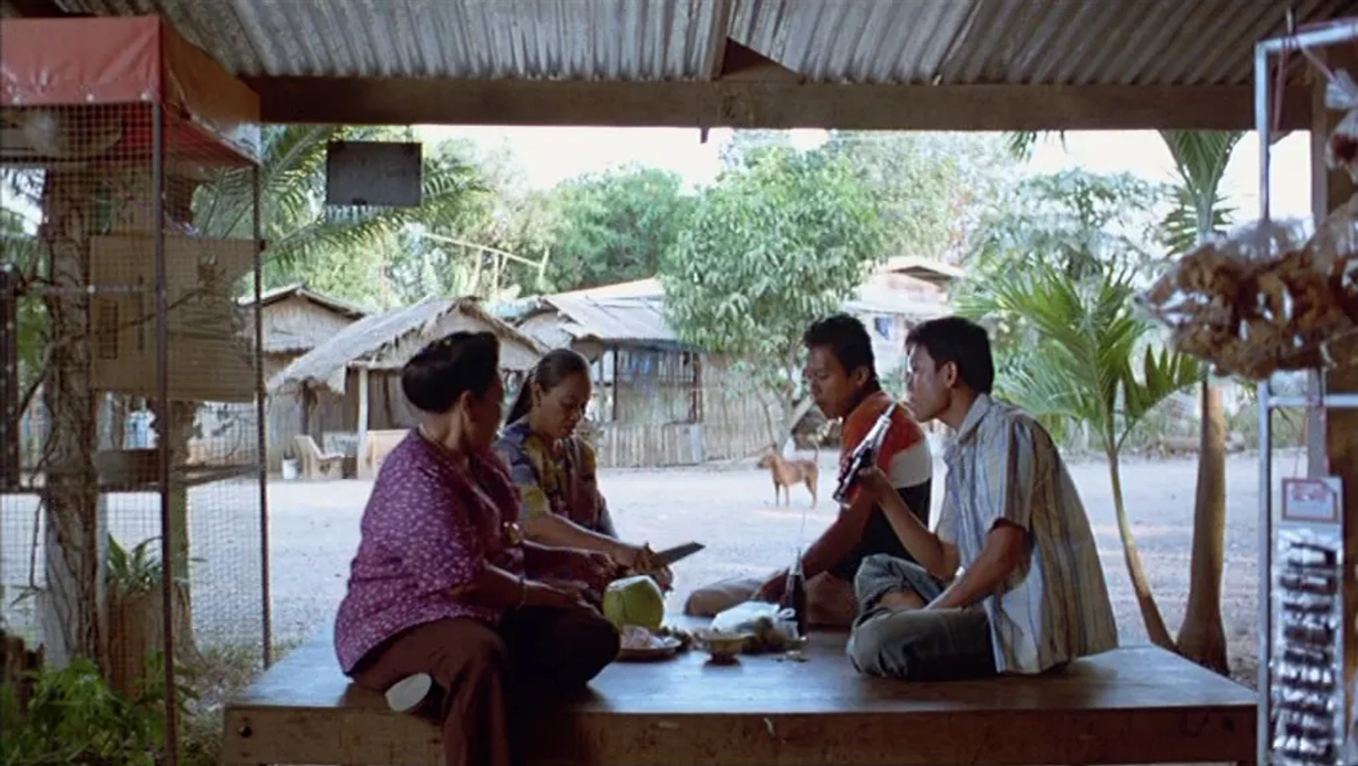 Sakda Kaewbuadee and Banlop Lomnoi in Tropical Malady (2004)