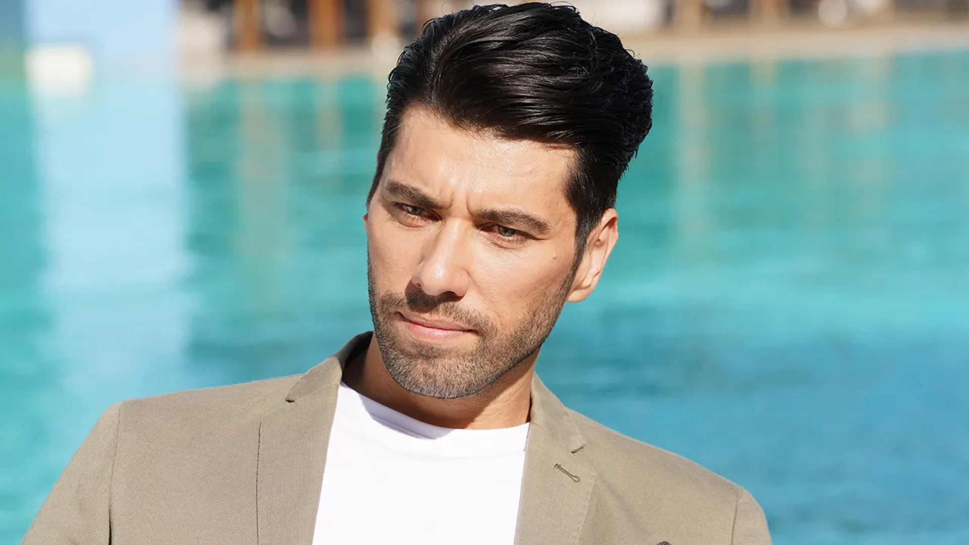 Serhat Paril in Mr. Wrong (2020)