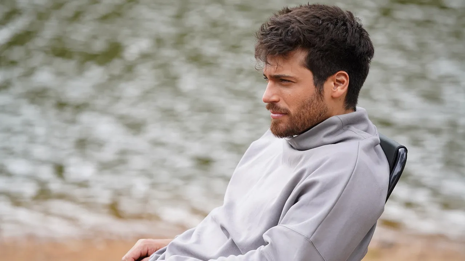 Can Yaman in Mr. Wrong (2020)