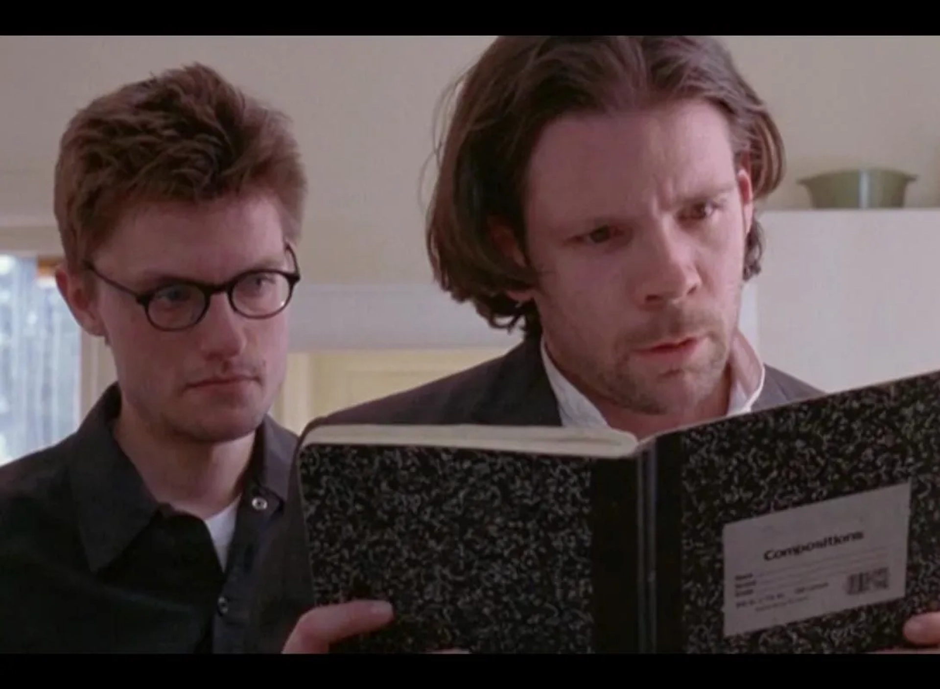 James Urbaniak and Thomas Jay Ryan in Henry Fool (1997)