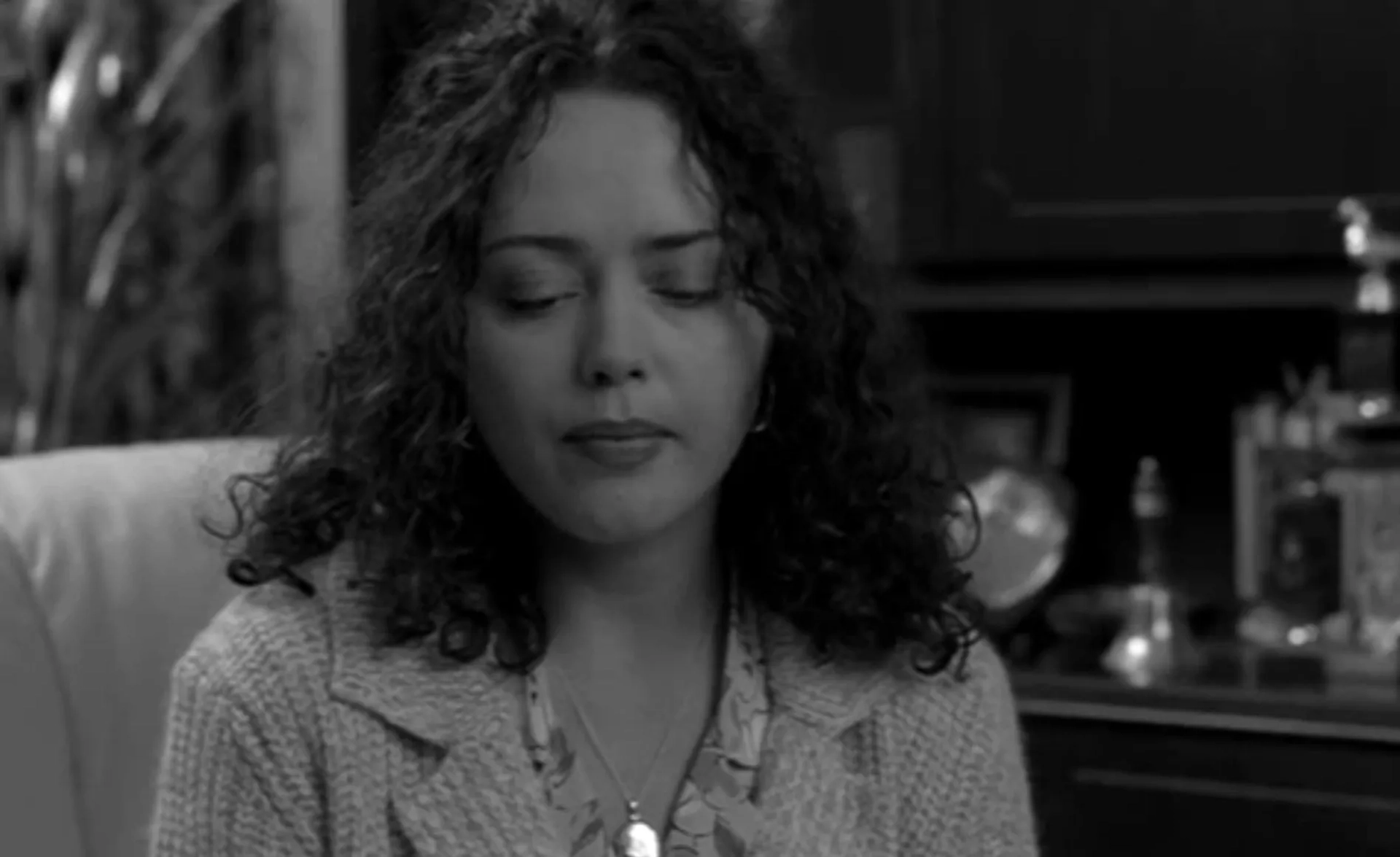 Angeline Ball in The General (1998)
