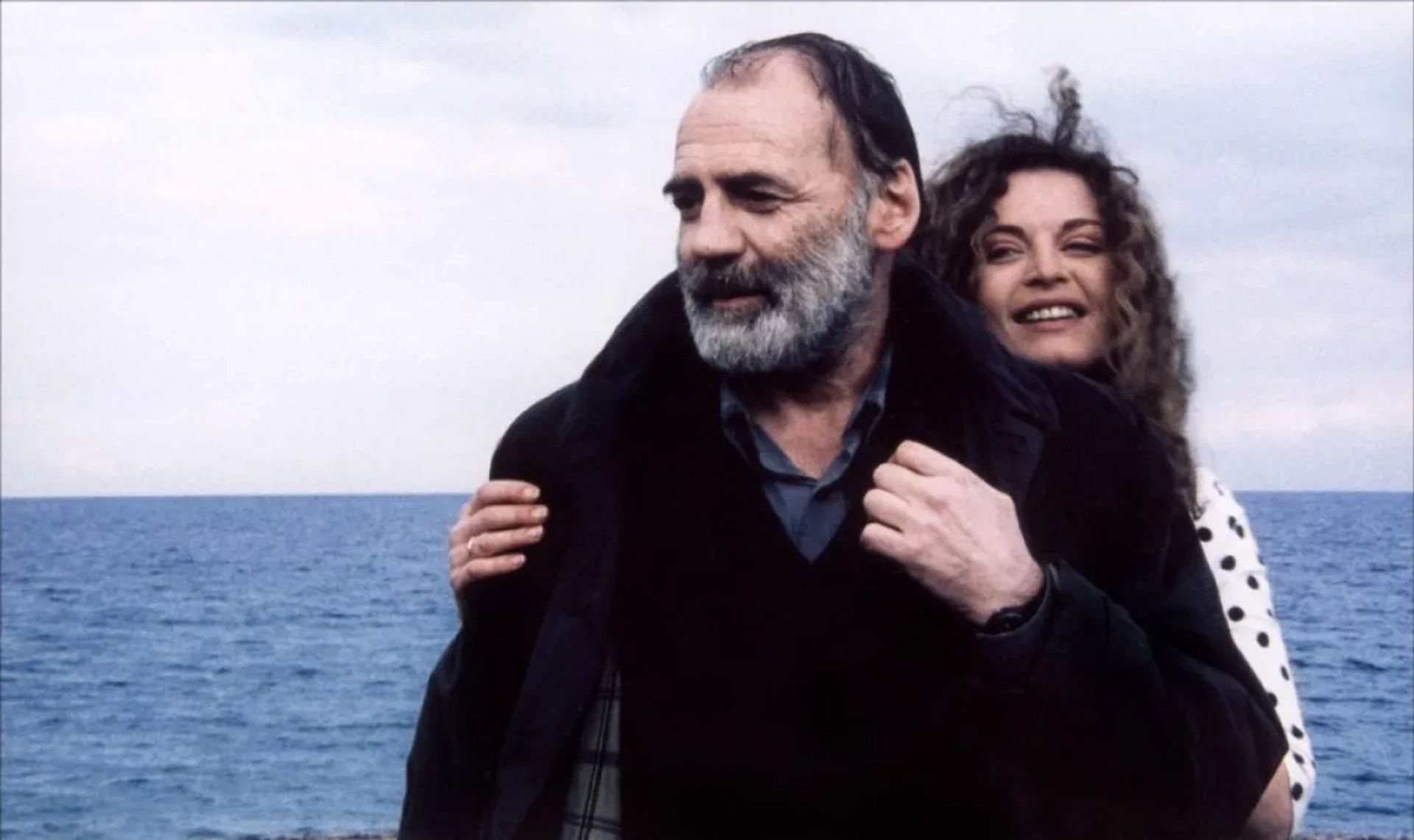 Bruno Ganz and Isabelle Renauld in Eternity and a Day (1998)