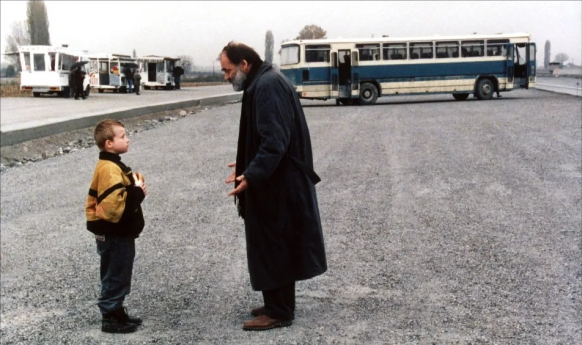 Bruno Ganz and Ahilleas Skevis in Eternity and a Day (1998)