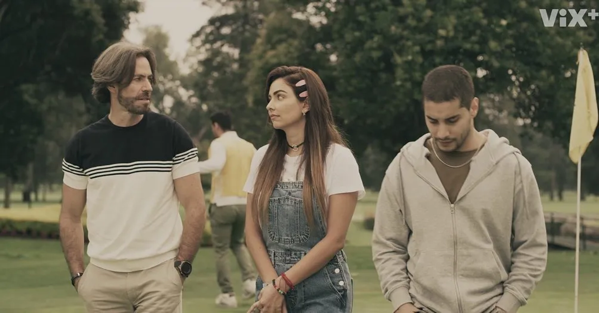 Álex Perea, Benjamín Rivero, and Claudia Martín in Mujeres asesinas (2022)