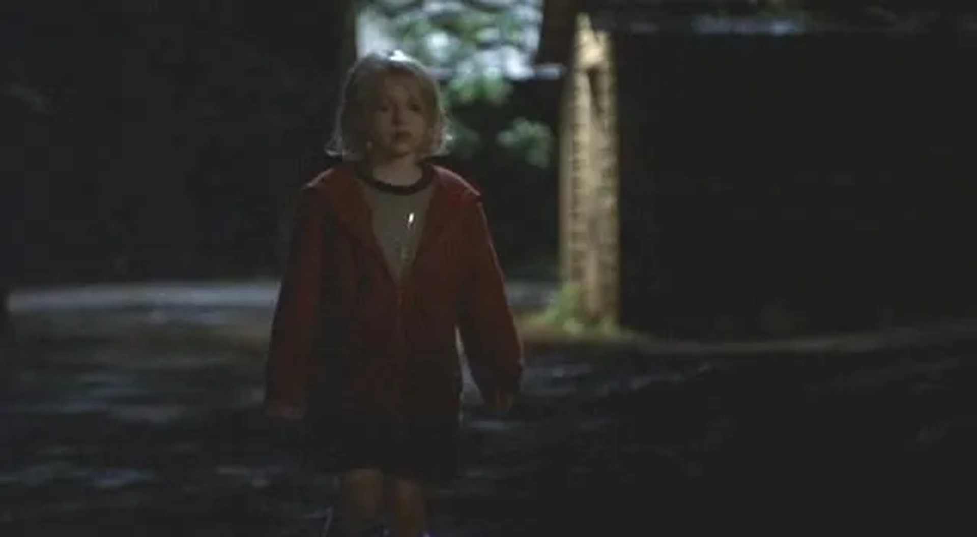 Dakota Fanning in Taken (2002)