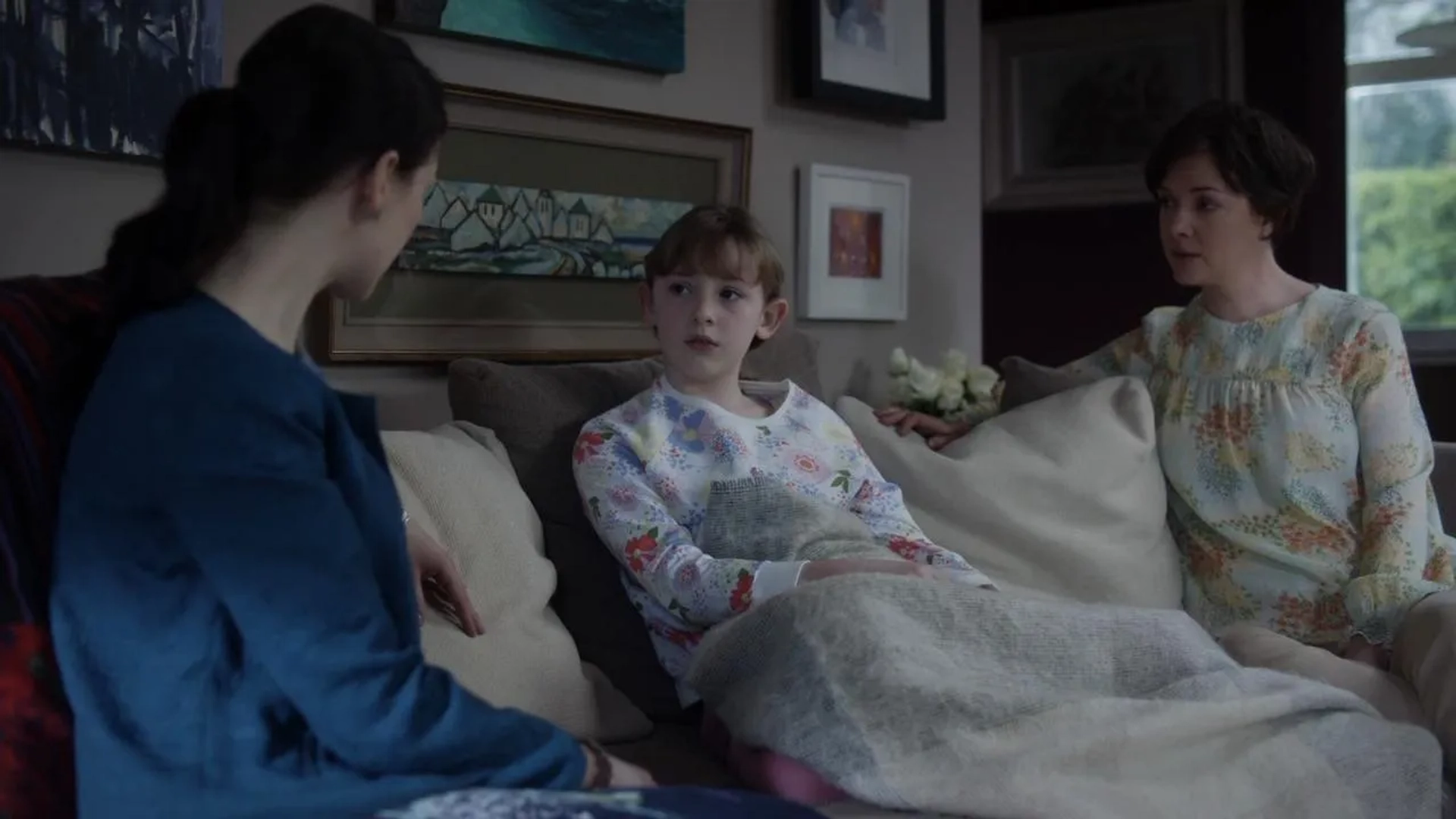 Joanne Crawford, Roisin Gallagher, and Sarah Beattie in The Fall (2013)