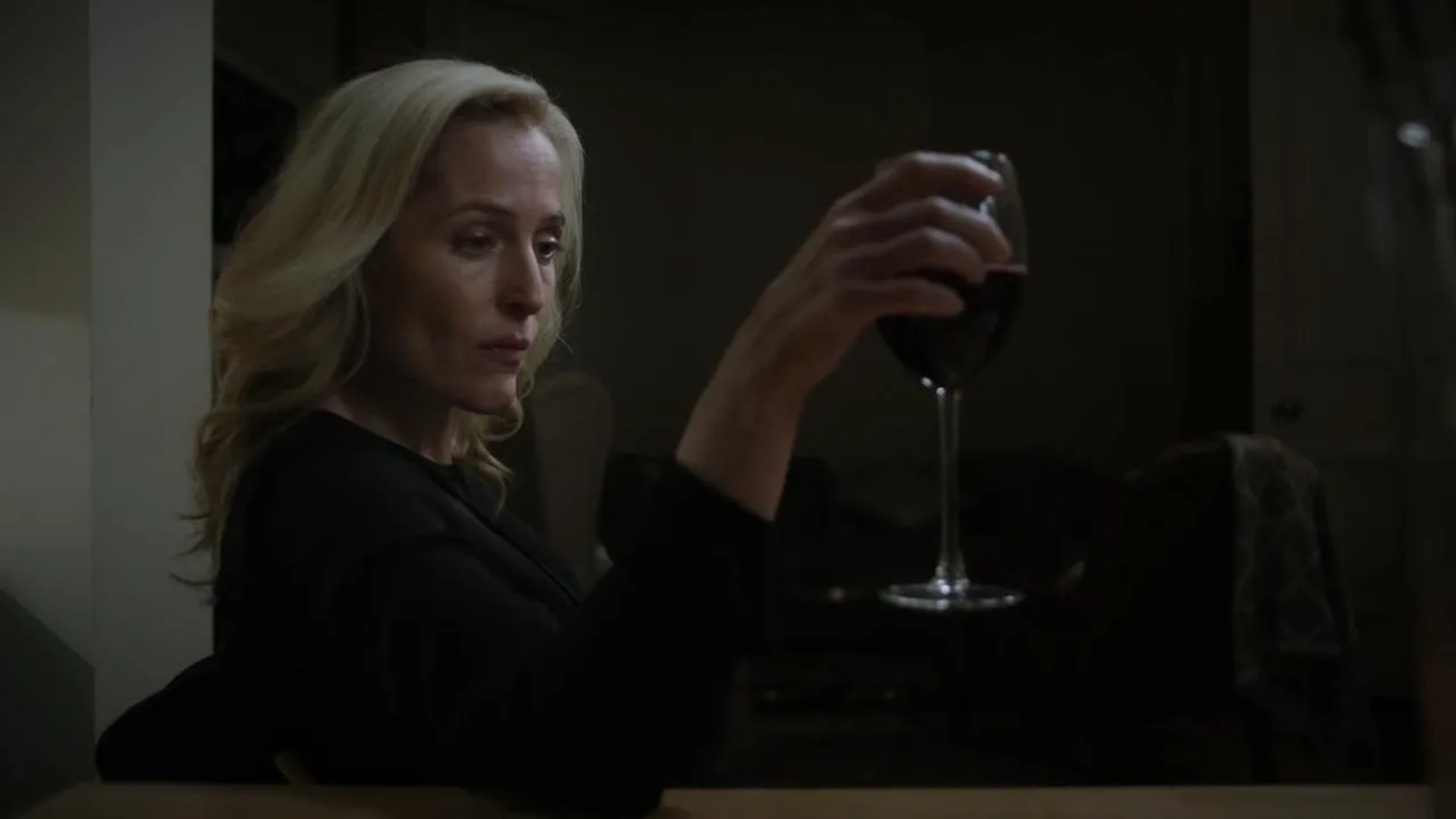 Gillian Anderson in The Fall (2013)