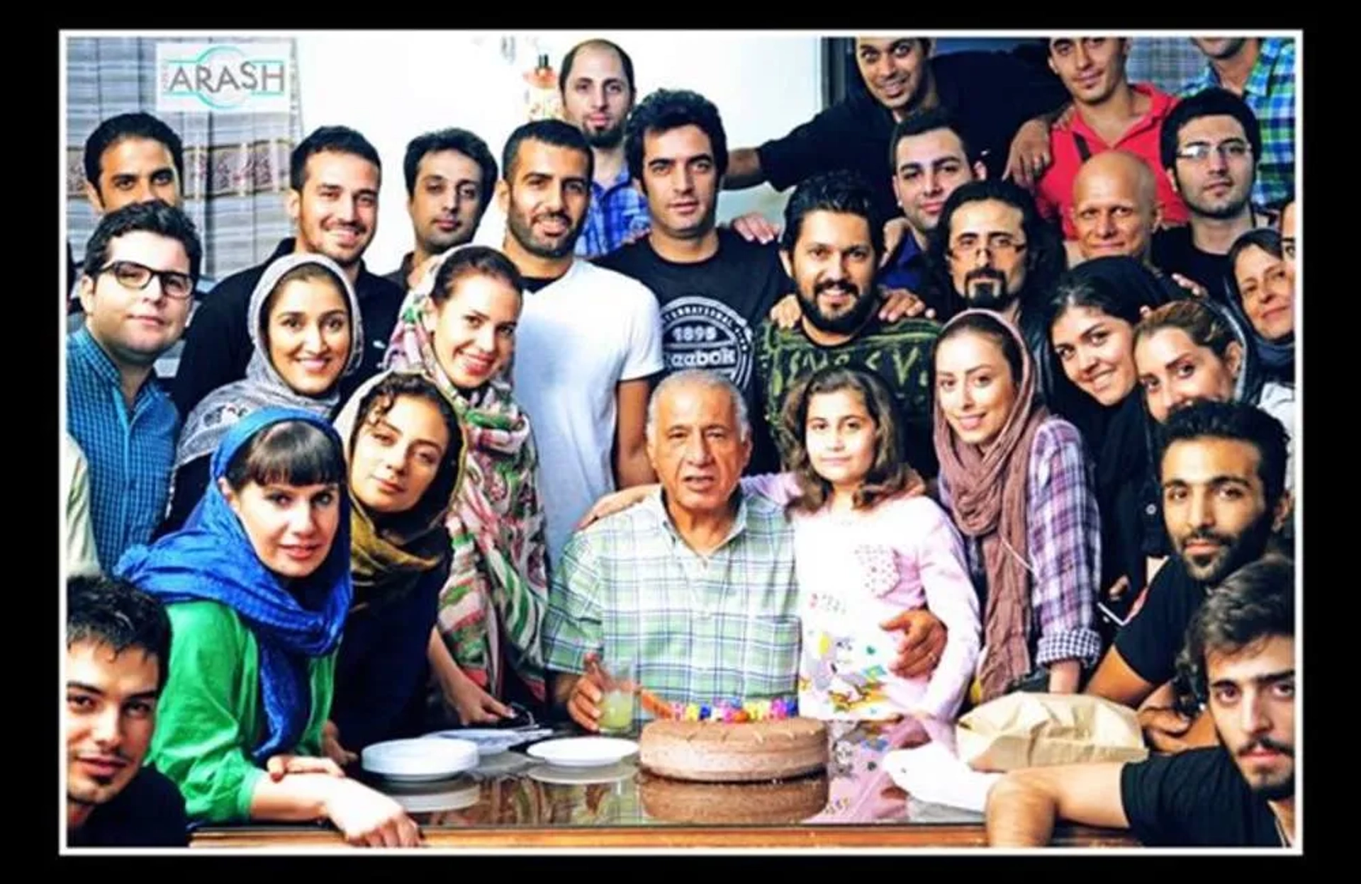 Hamed Behdad, Yekta Naser, and Manouchehr Hadi in Life Is Elsewhere (2014)