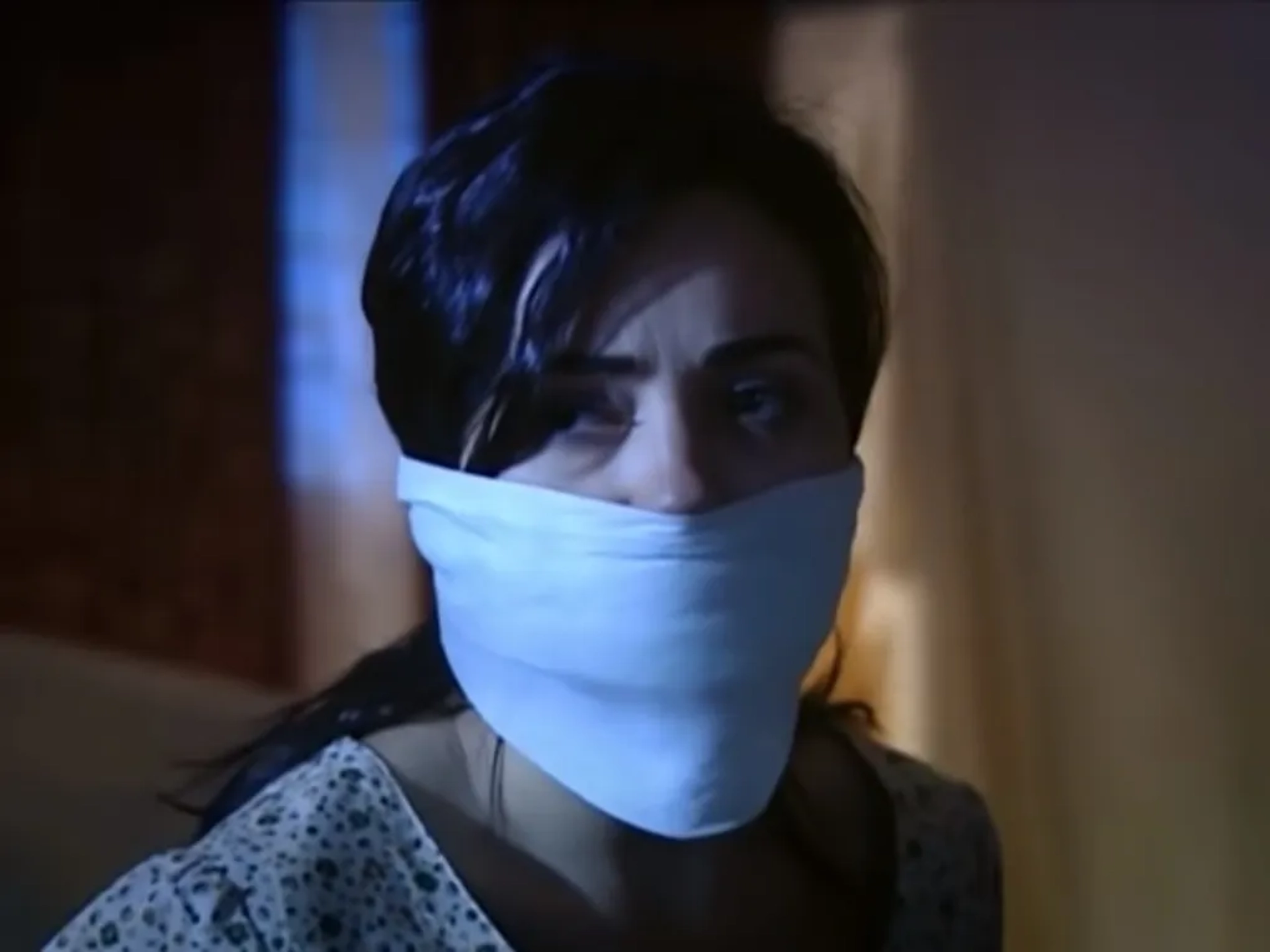 Özgü Namal in Hanimin Çiftligi (2009)