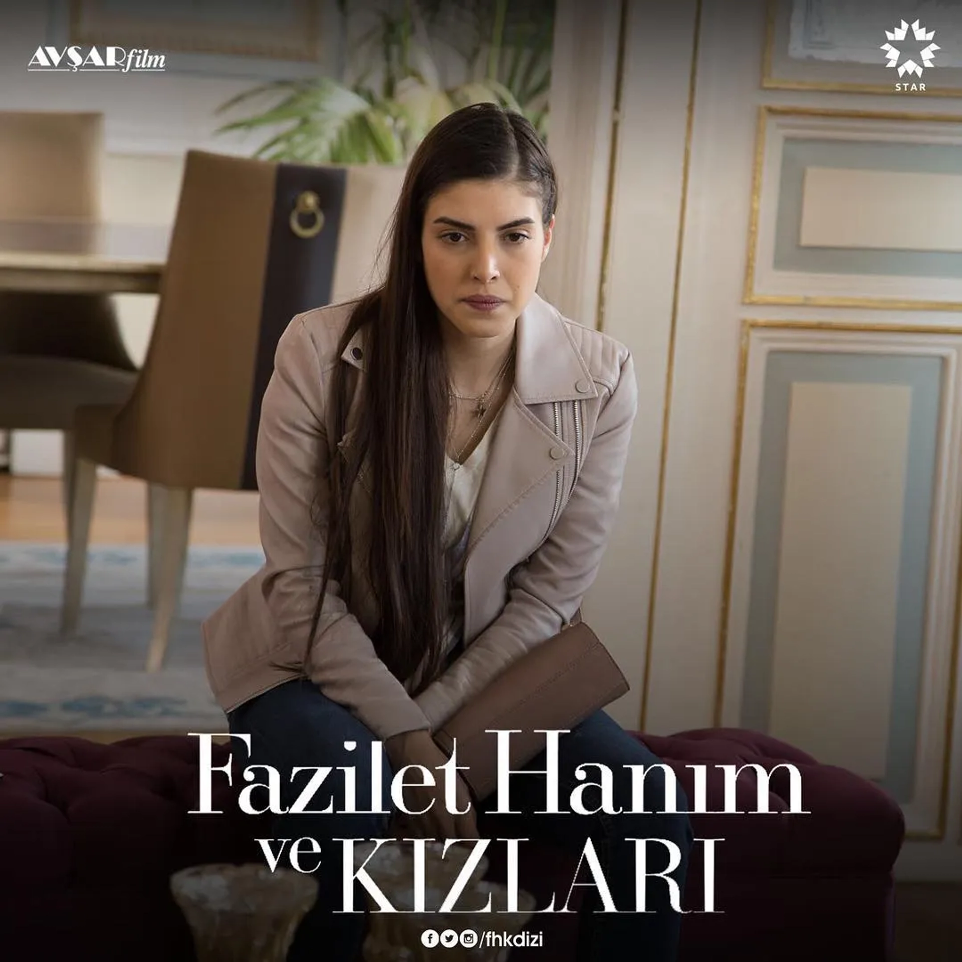 Deniz Baysal in Mrs. Fazilet and Her Daughters (2017)