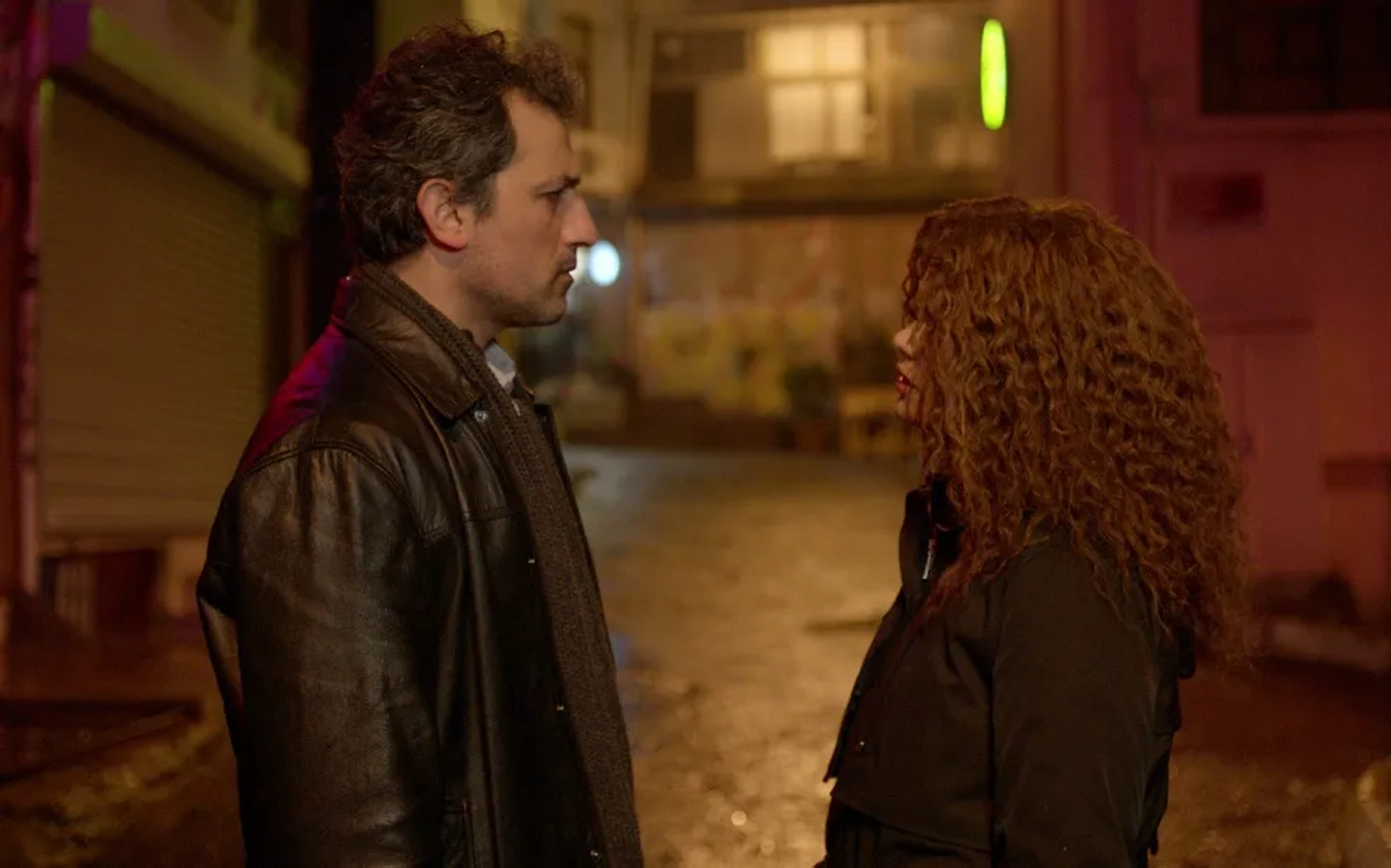 Feyyaz Duman and Seray Kaya in 78. Bolum (2020)