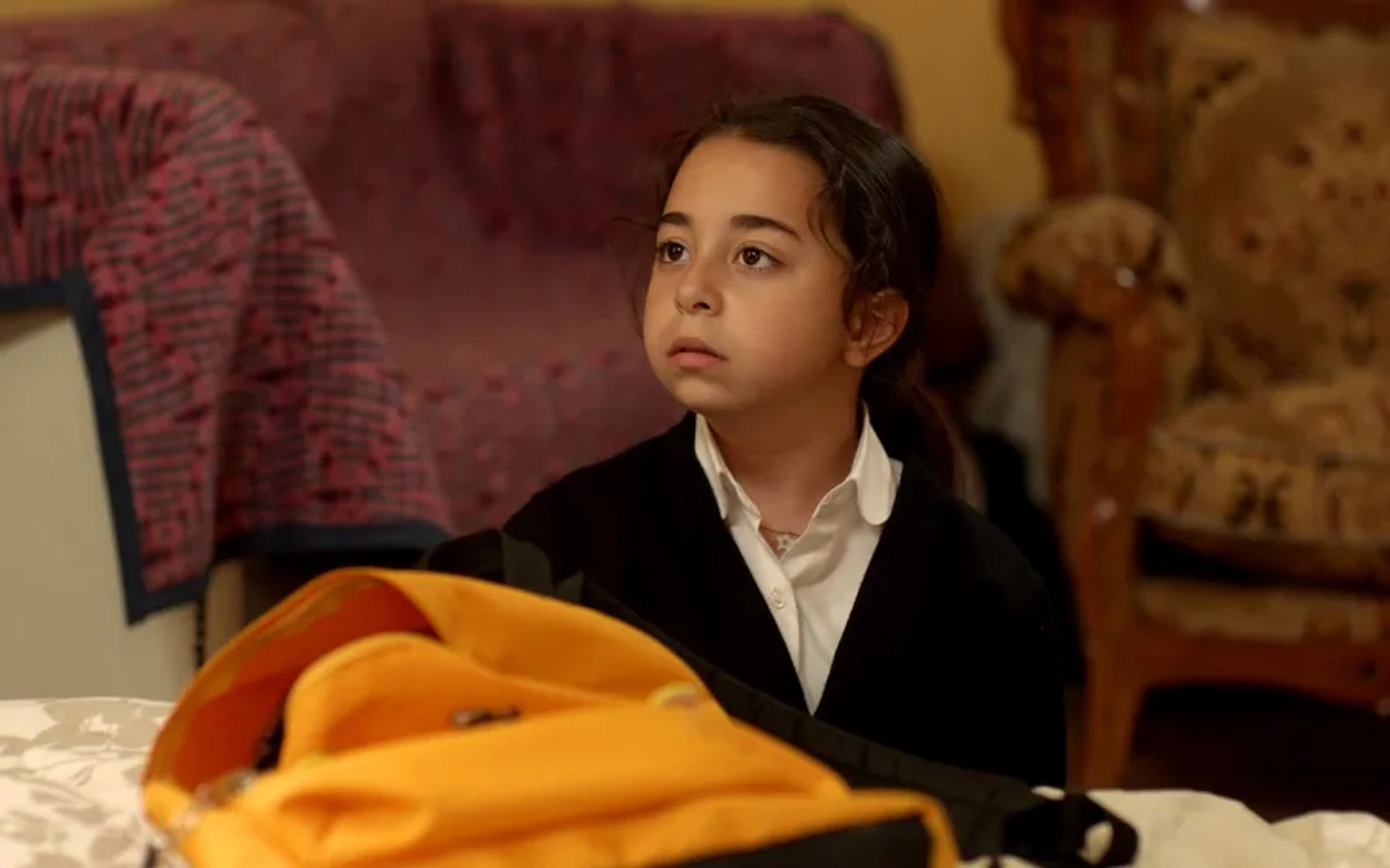 Beren Gökyildiz in Episode #1.33 (2019)
