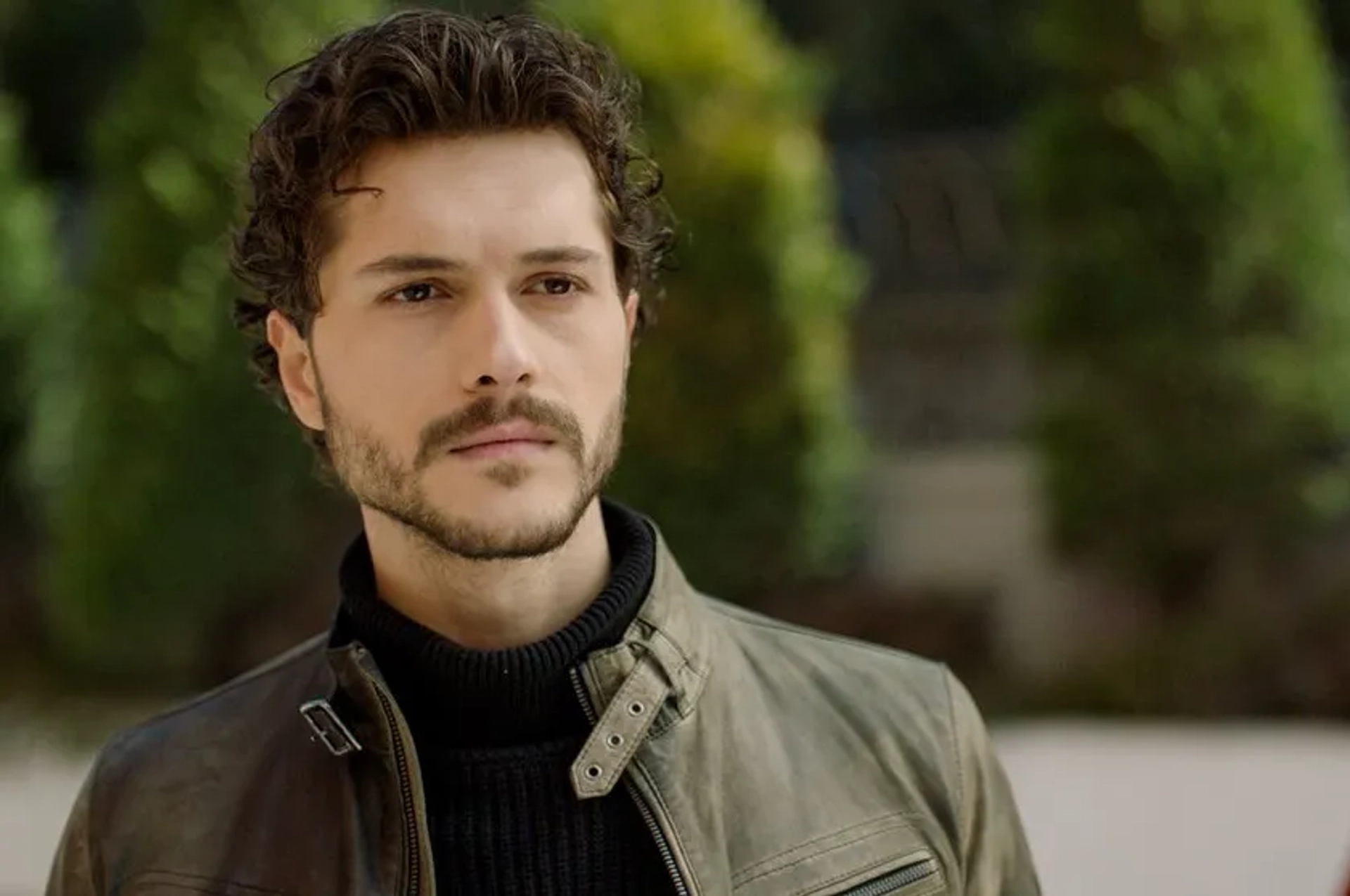 Alperen Duymaz in Zemheri (2020)