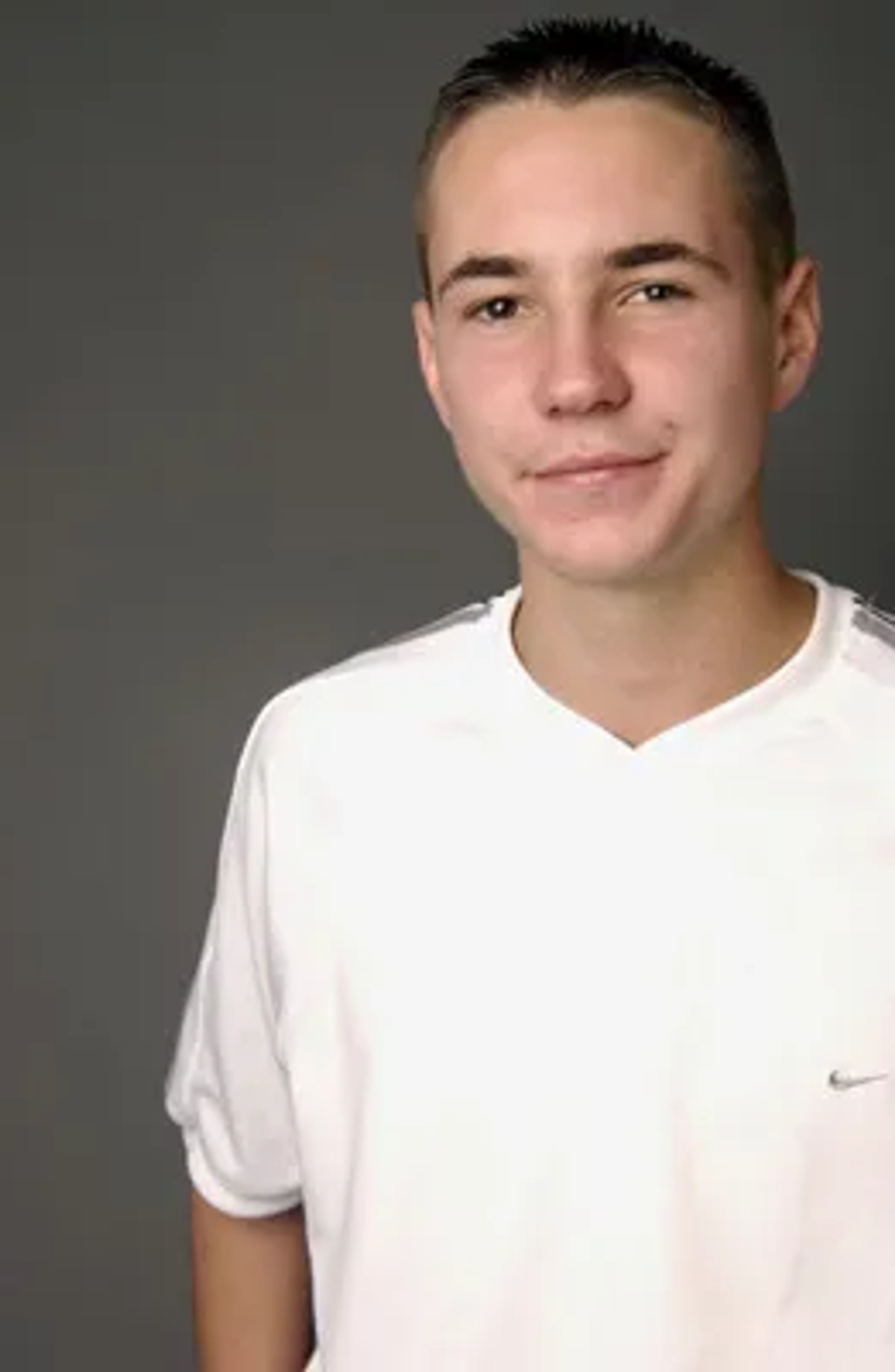 Martin Compston at an event for Sweet Sixteen (2002)