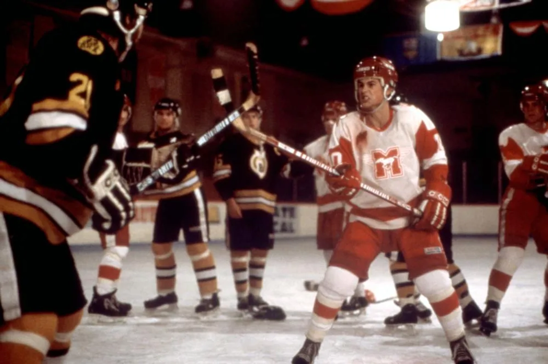 Rob Lowe and George J. Finn in Youngblood (1986)