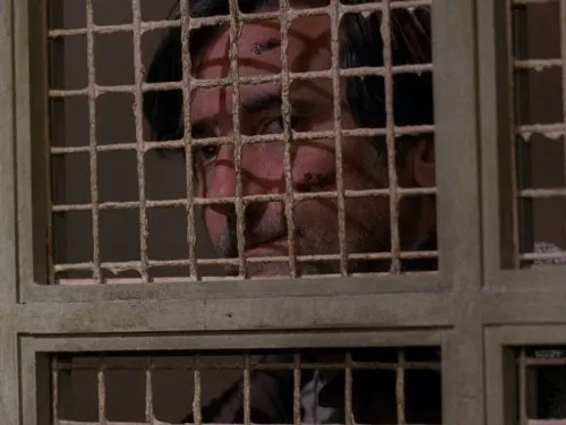 Griffin Dunne in Alias (2001)
